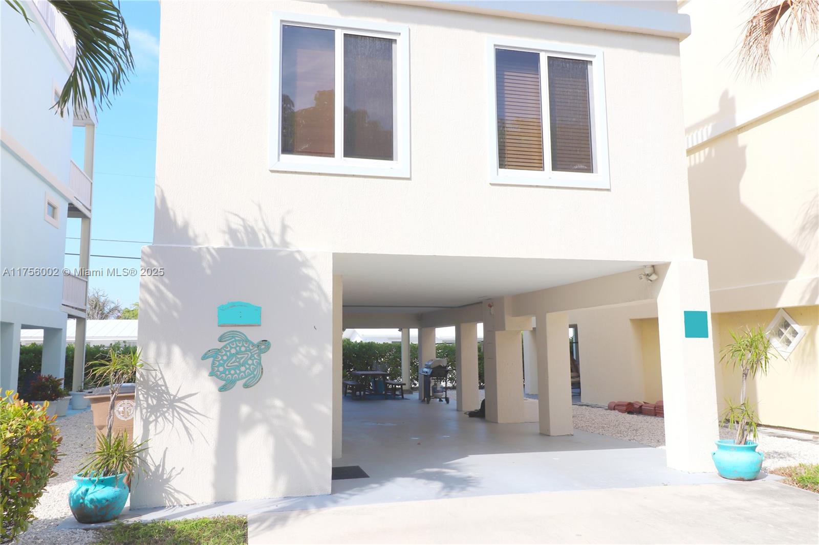 12400 Overseas Hwy # 9