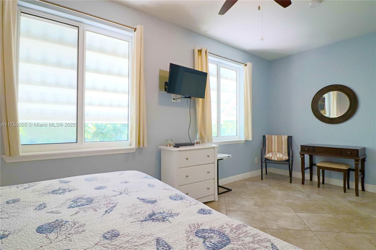 12400 Overseas Hwy # 9