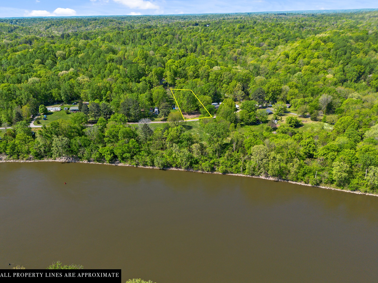 1202 Bloom Landing Rd