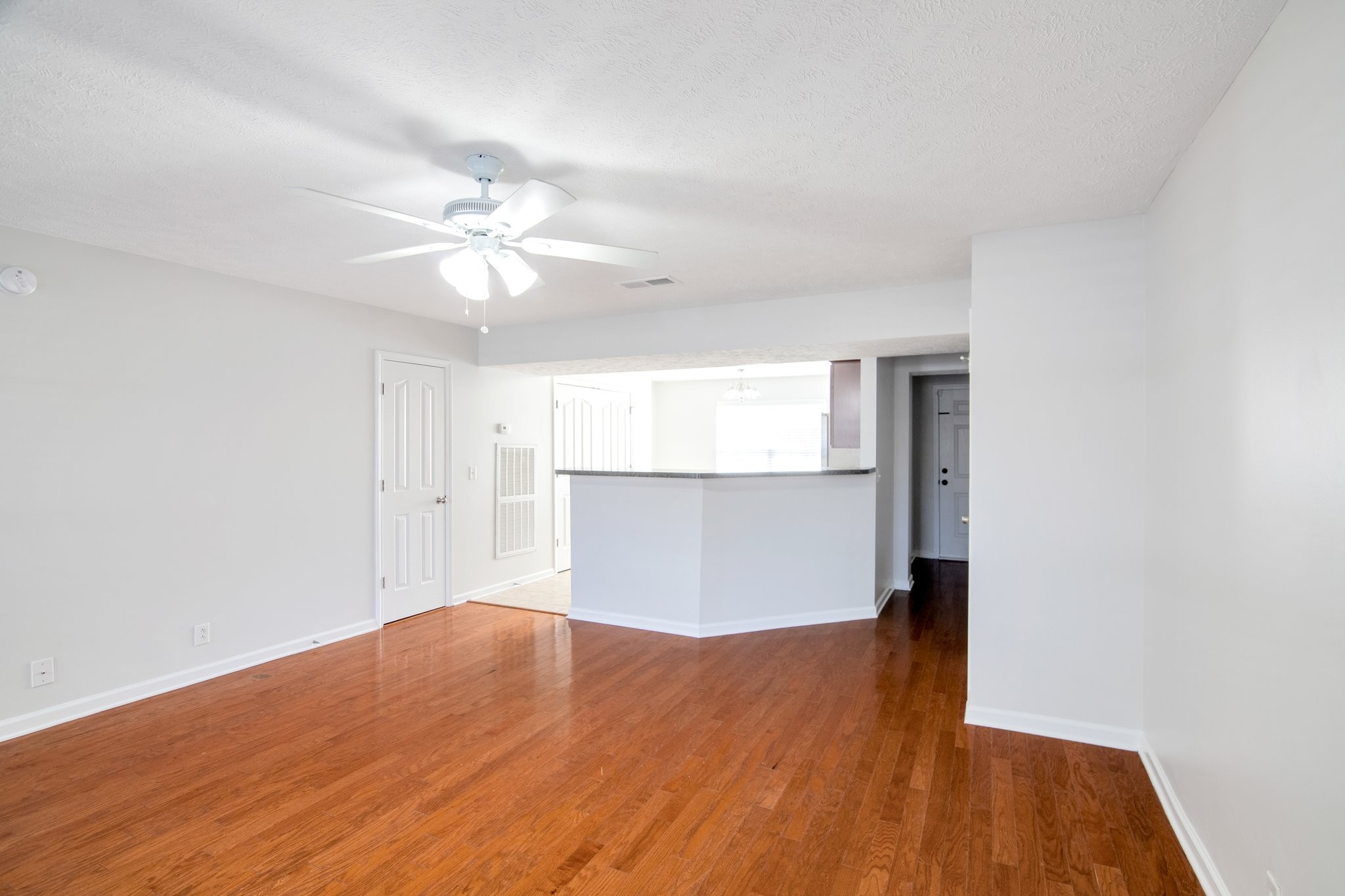 2030 Victory Gallop Ln