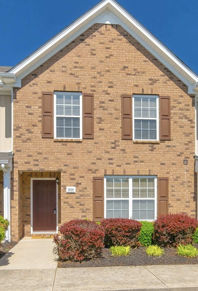 2030 Victory Gallop Ln
