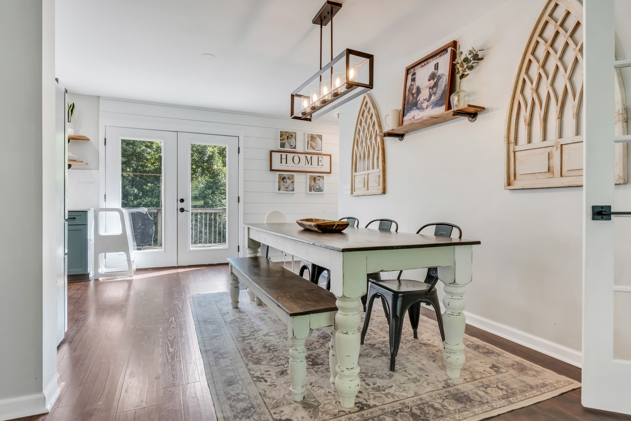 1198 Chapmansboro Rd