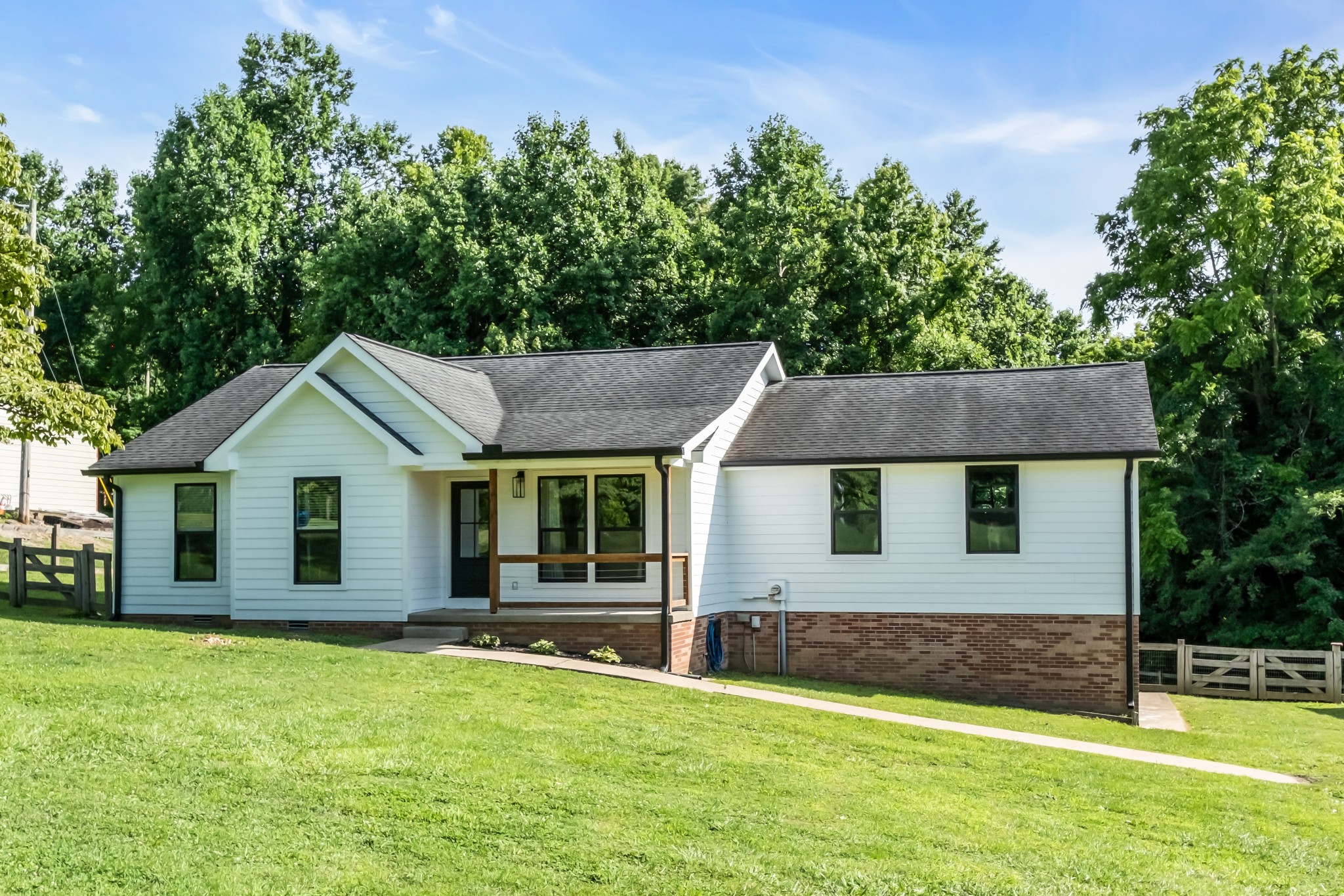 1198 Chapmansboro Rd