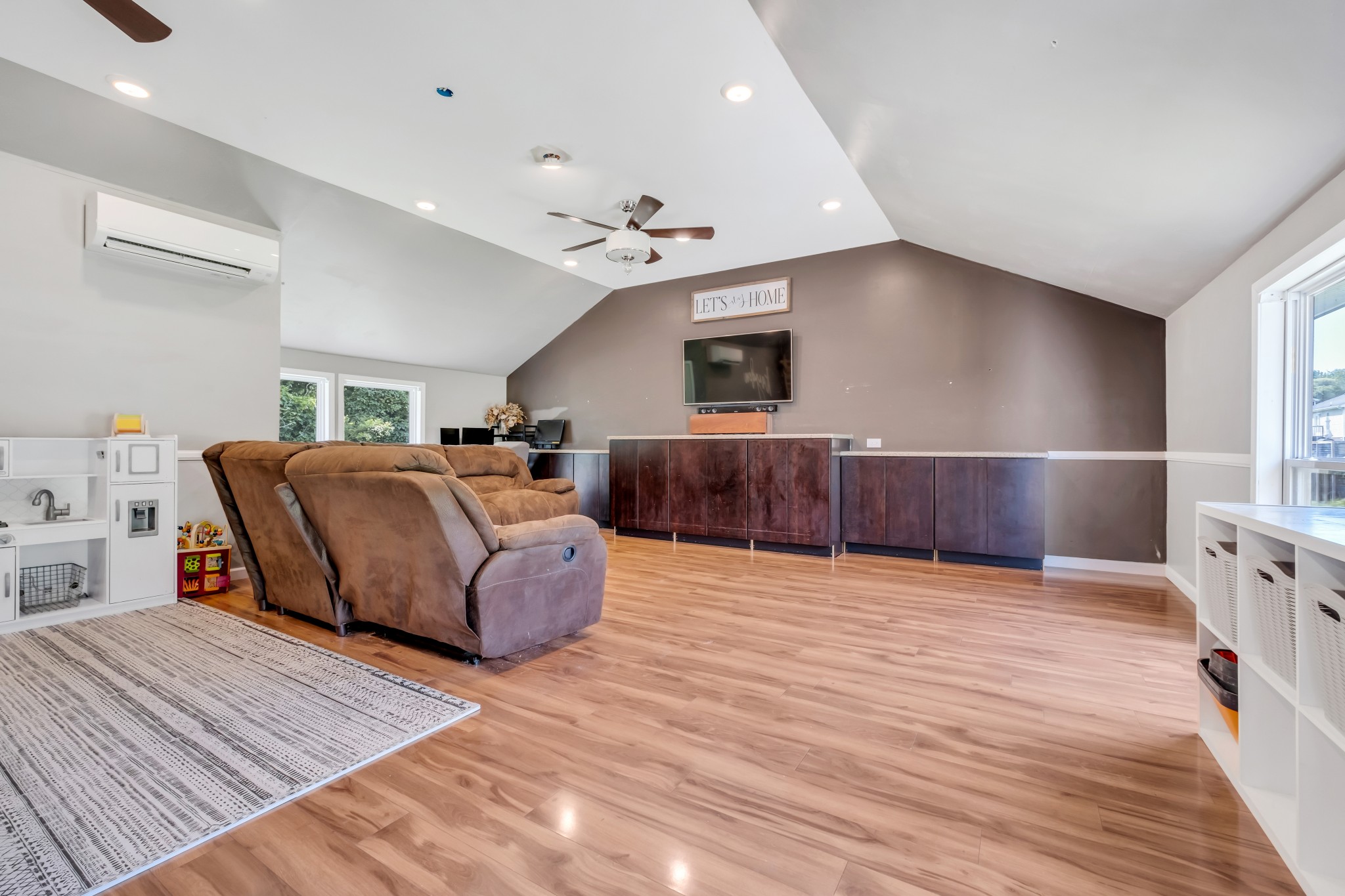 1198 Chapmansboro Rd