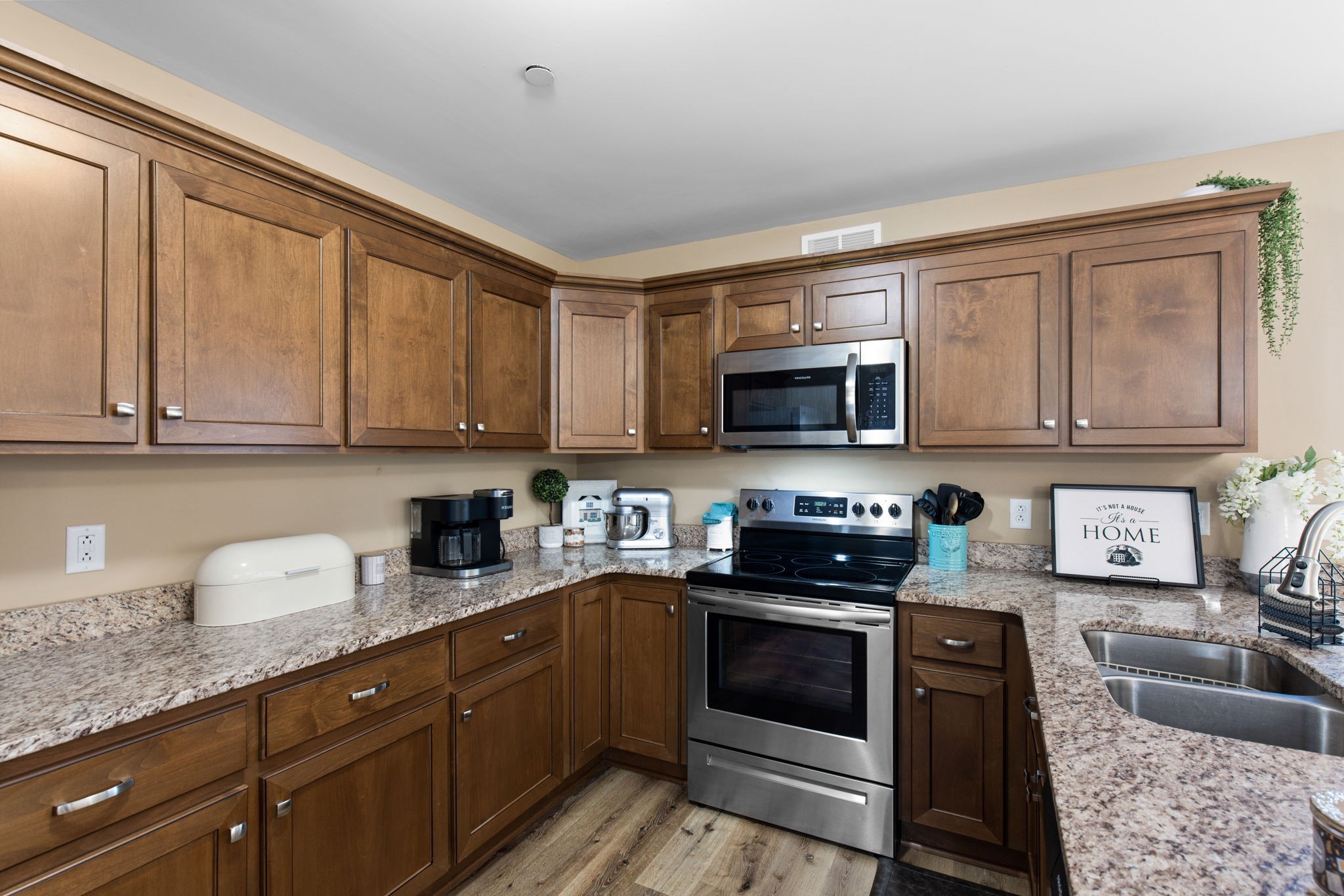 2087 Downstream Dr Unit: 21