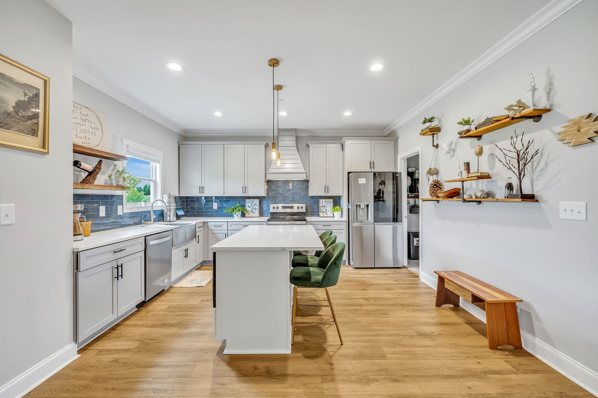 1395 Hicks Edgen Rd