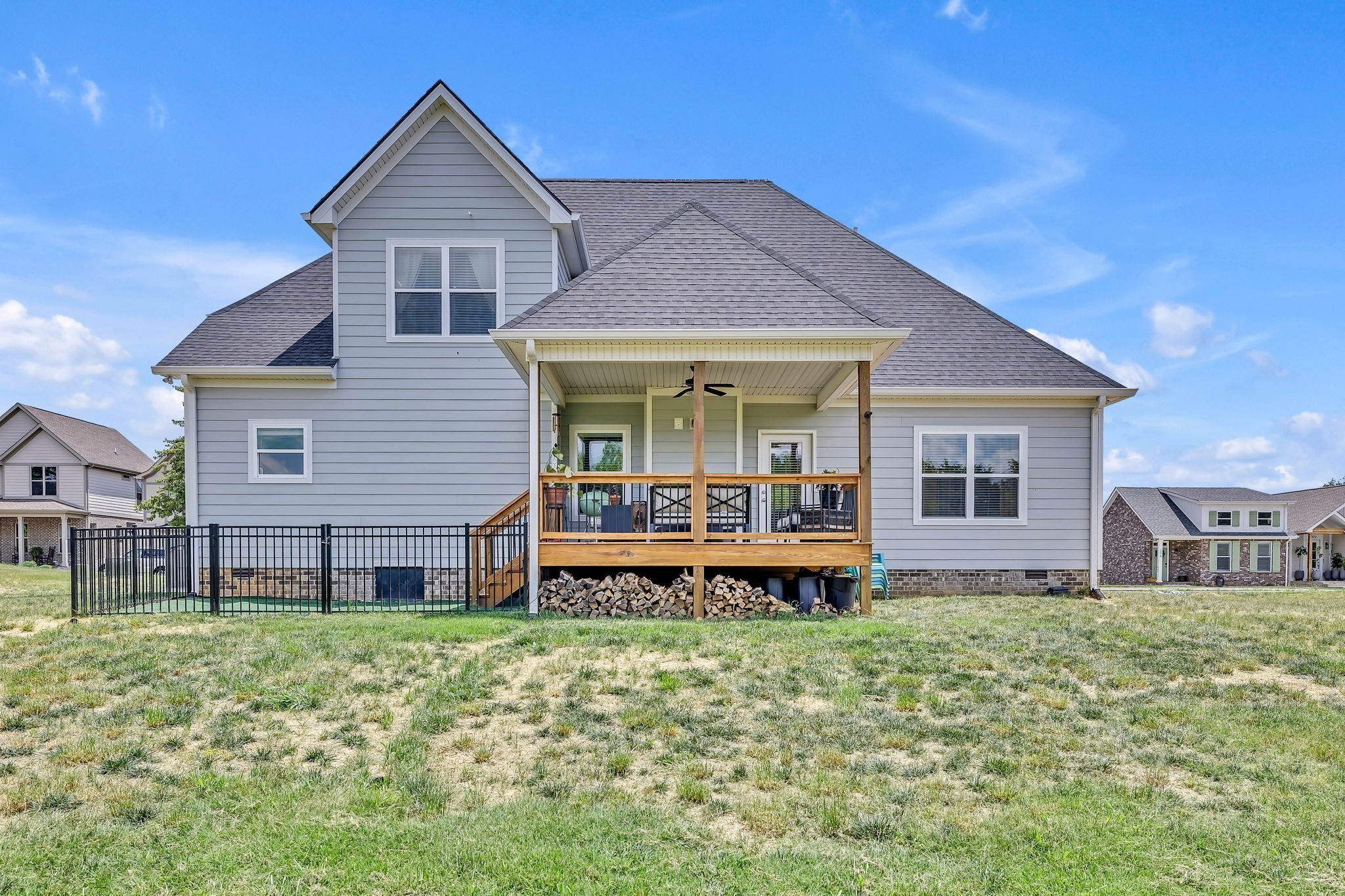 1395 Hicks Edgen Rd