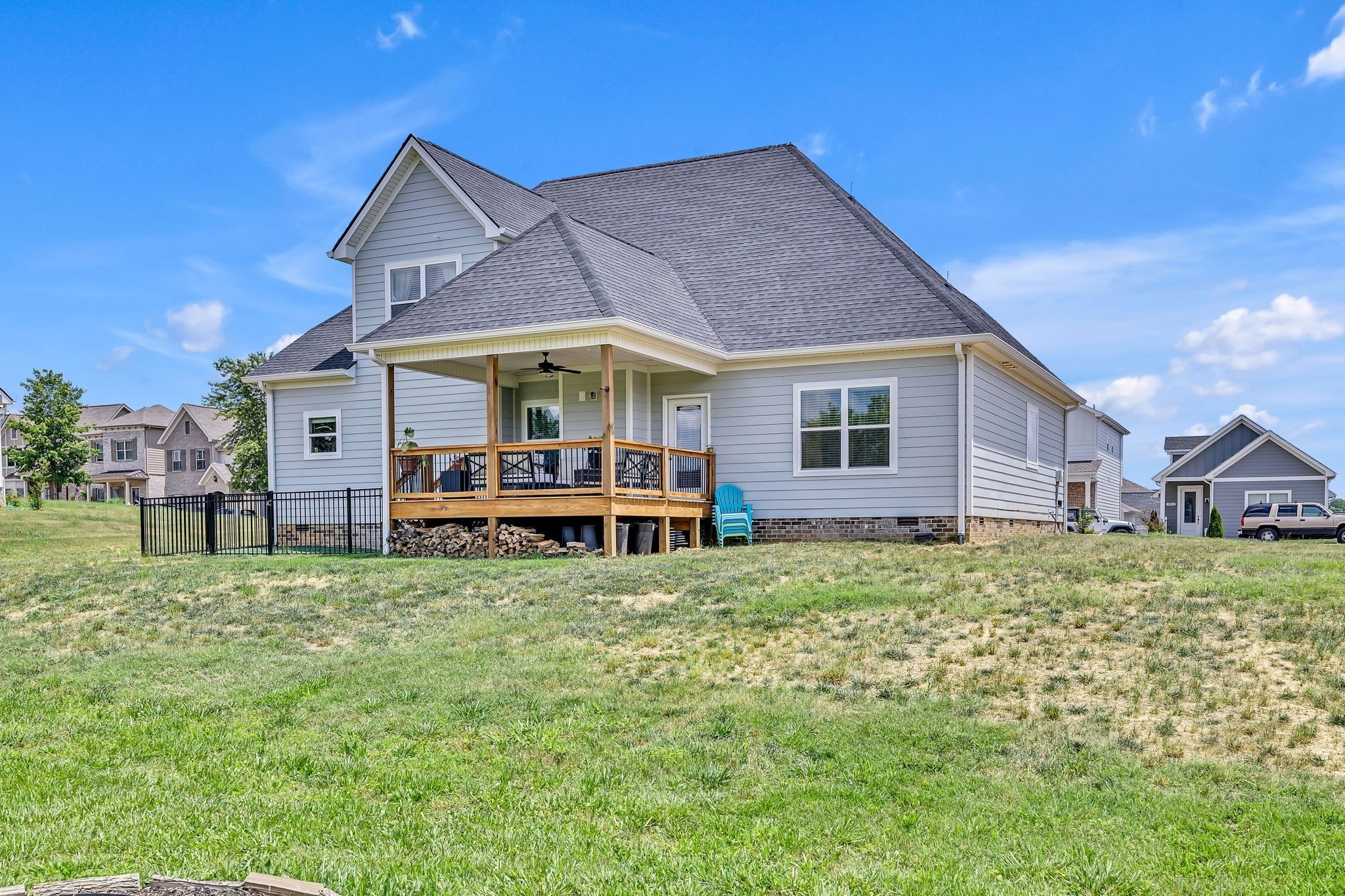 1395 Hicks Edgen Rd