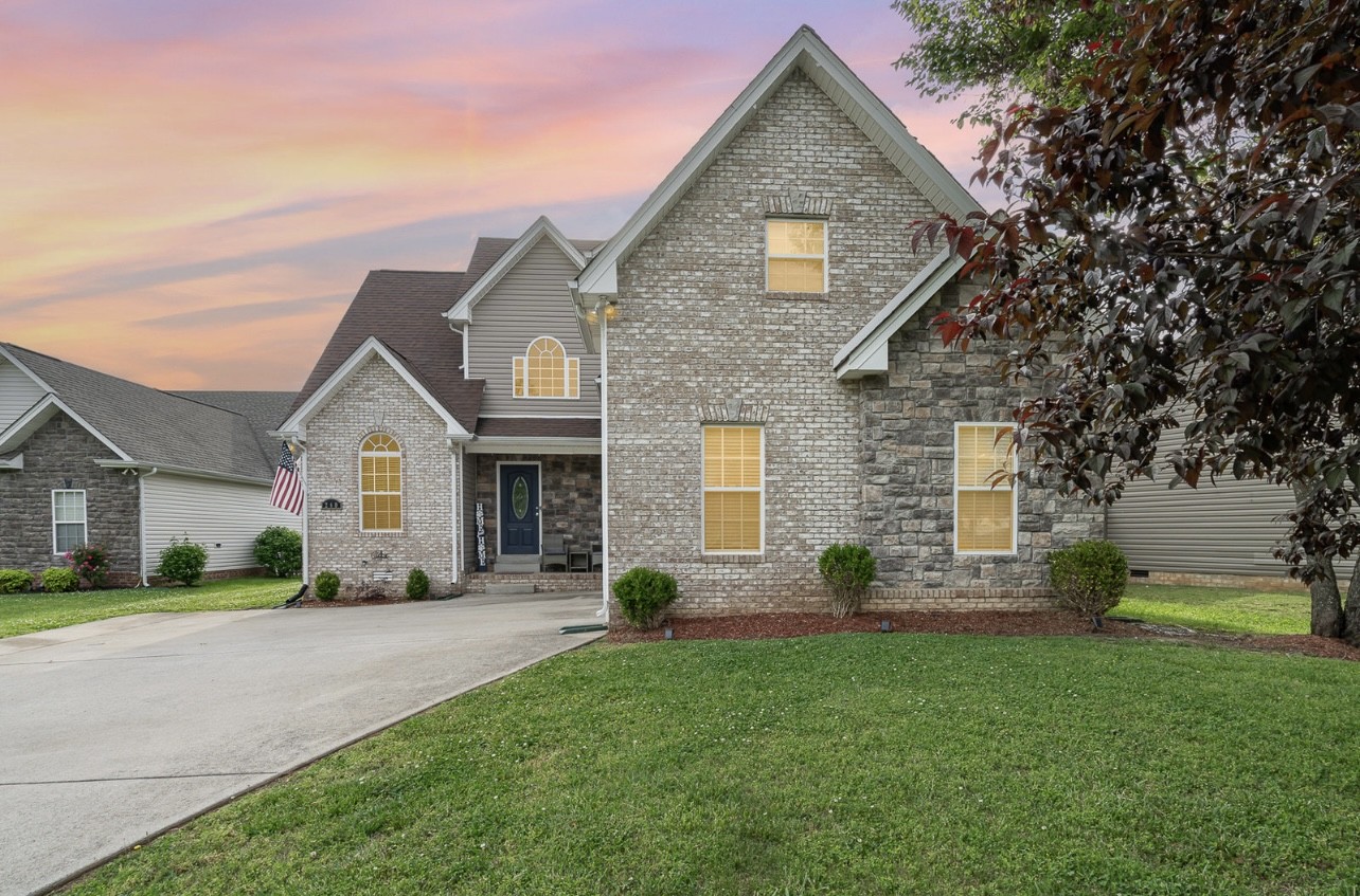 240 Misty Dr