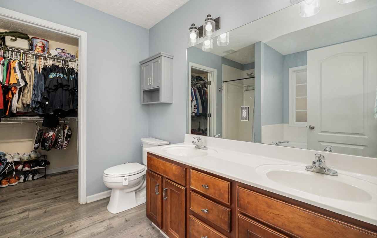 240 Misty Dr
