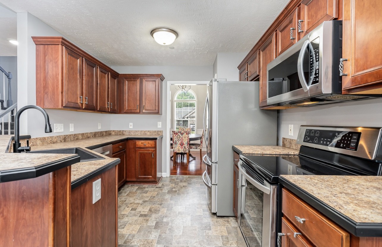 240 Misty Dr