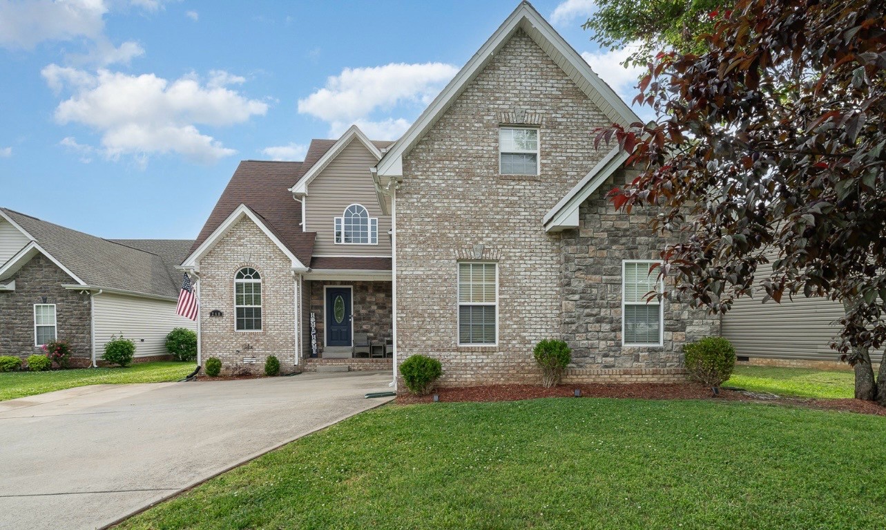 240 Misty Dr