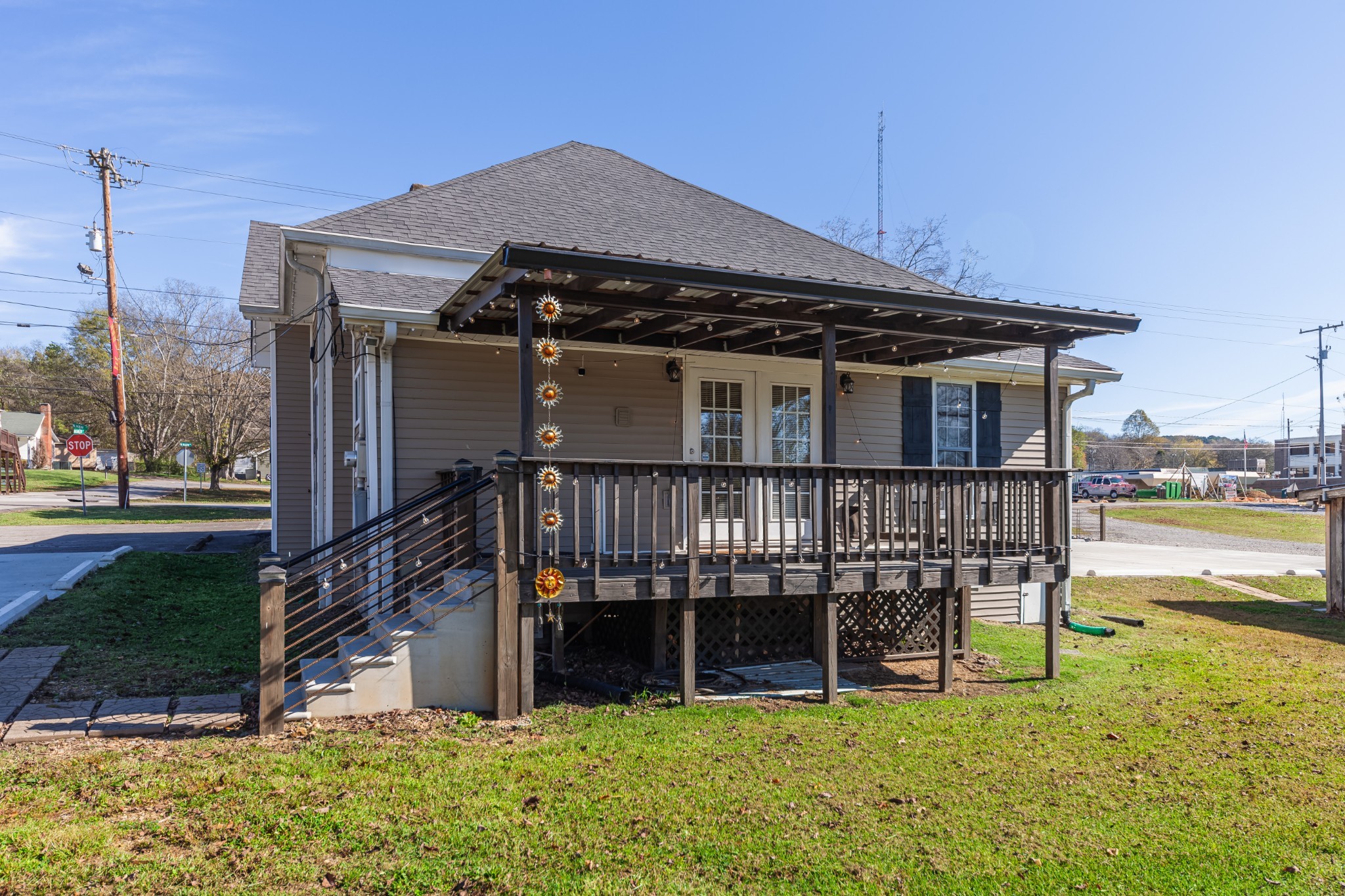 308 N Main St