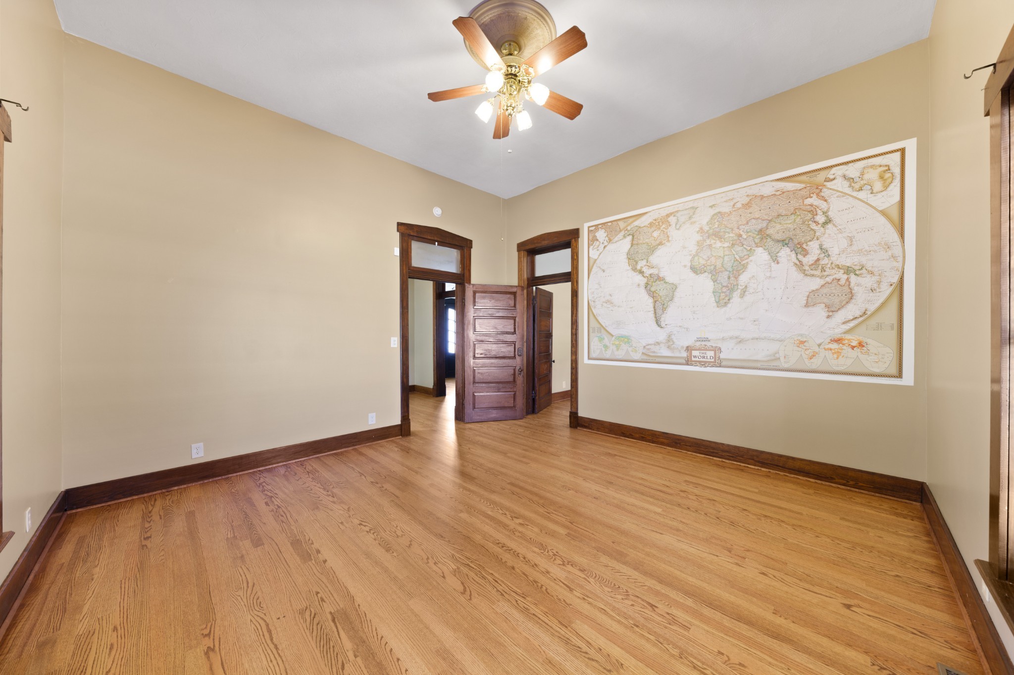308 N Main St