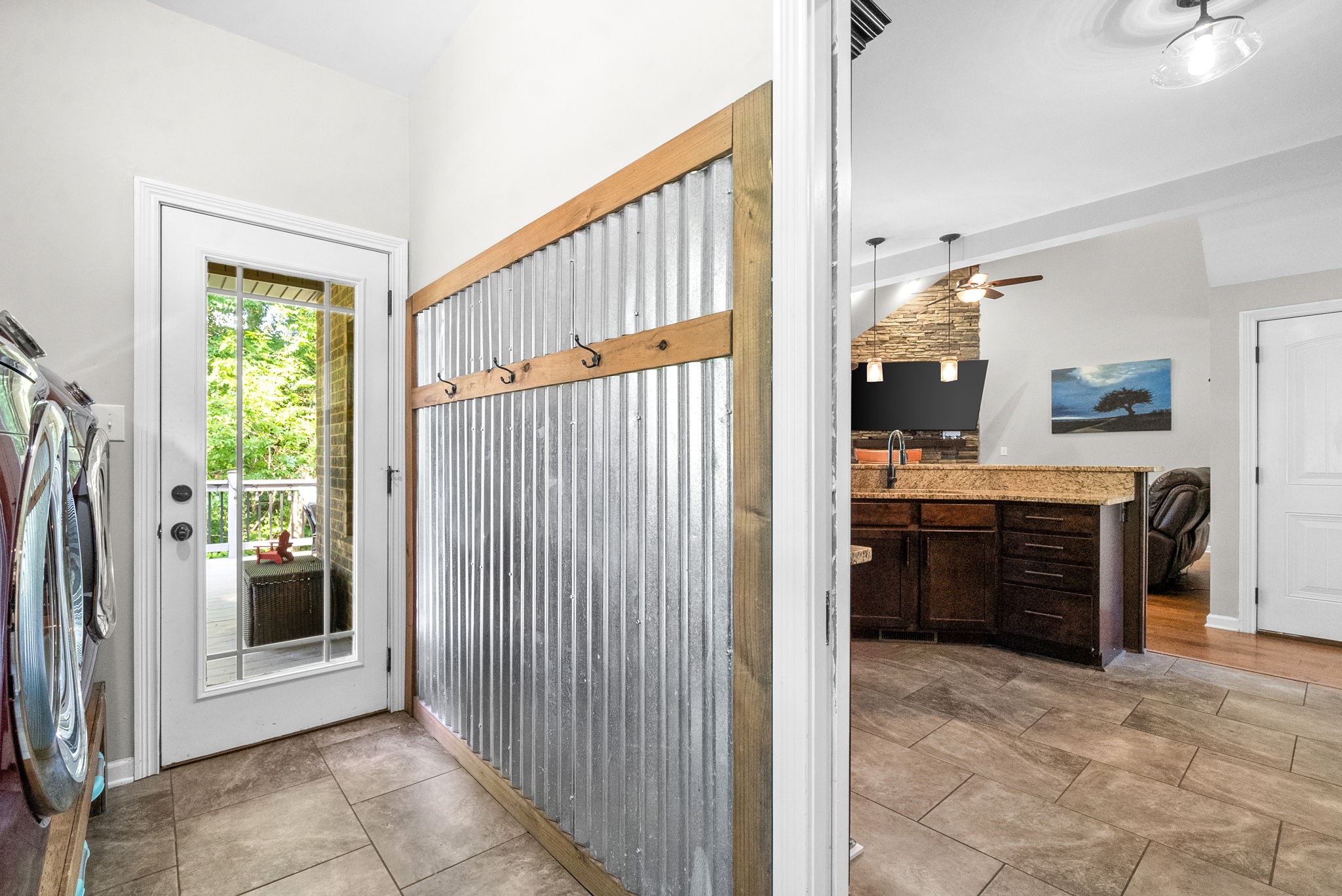 210 Suesand Ct