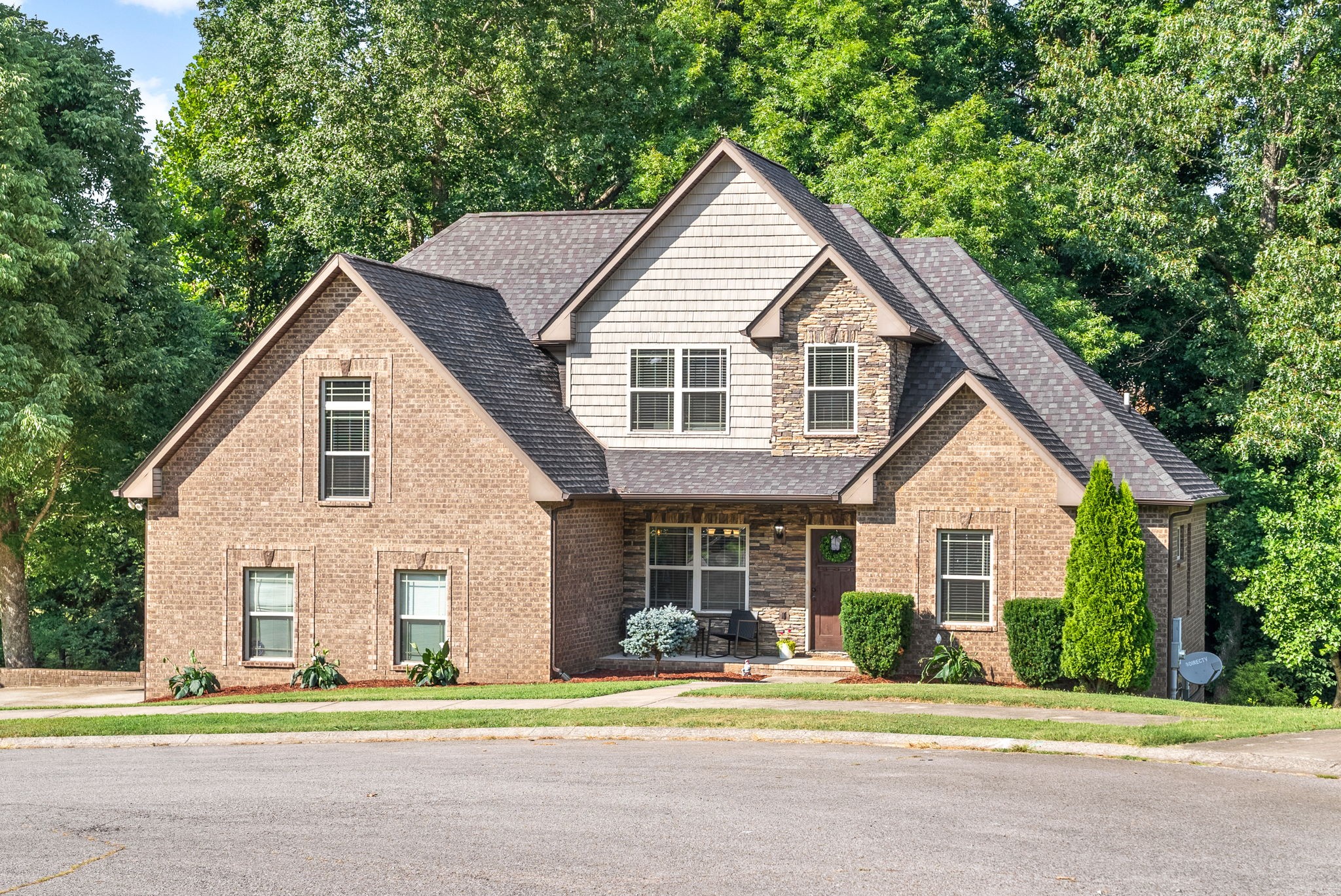 210 Suesand Ct