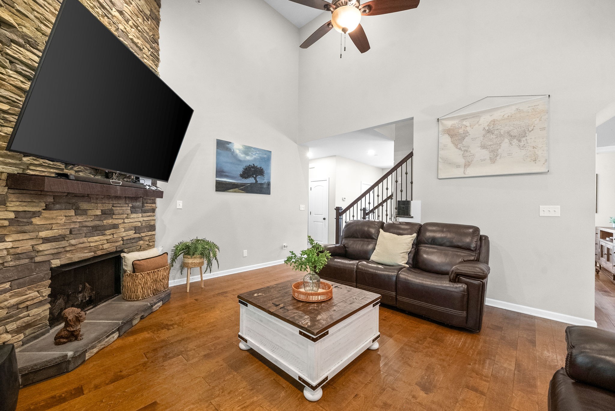 210 Suesand Ct