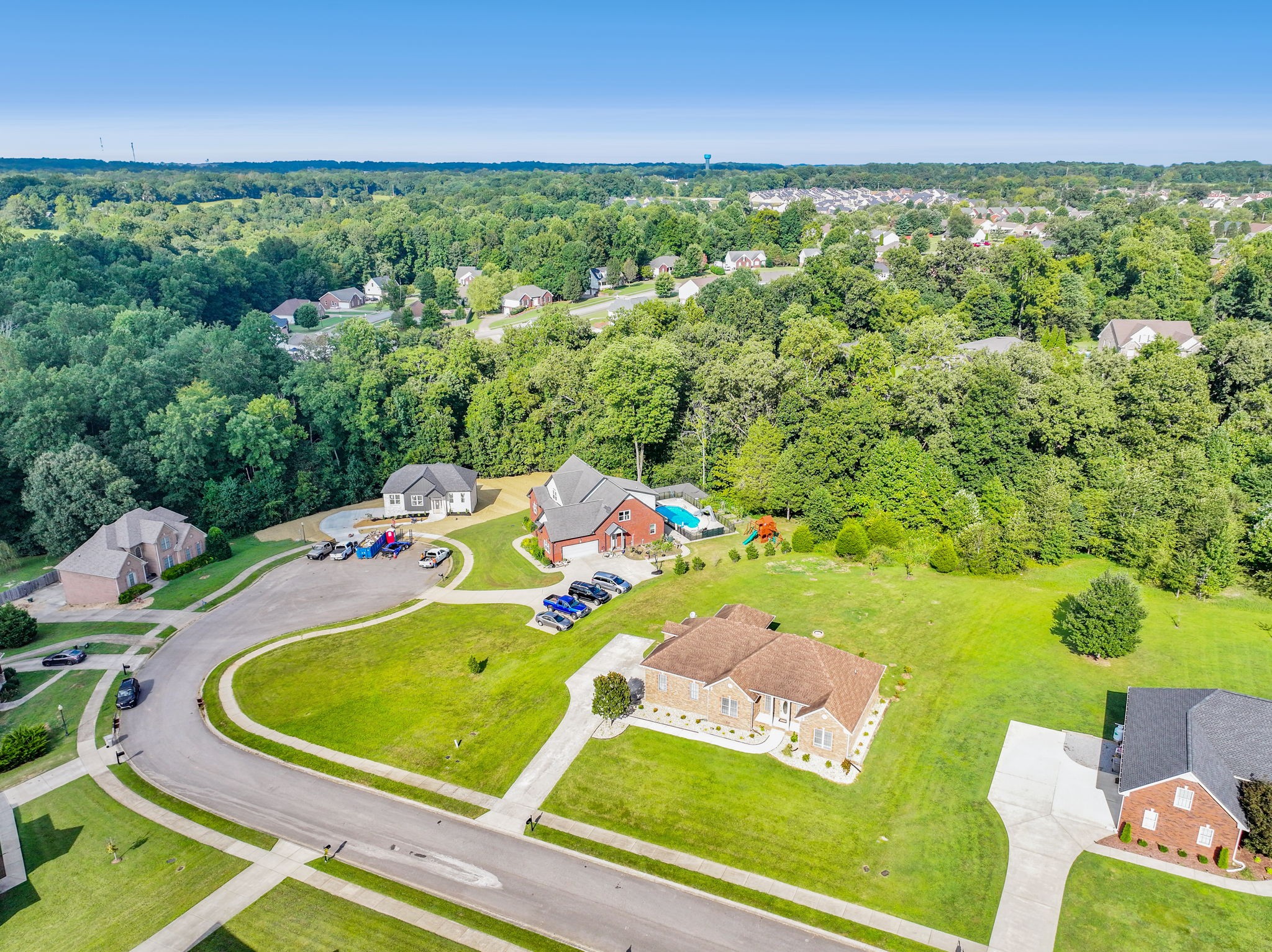 852 Dixie Ln