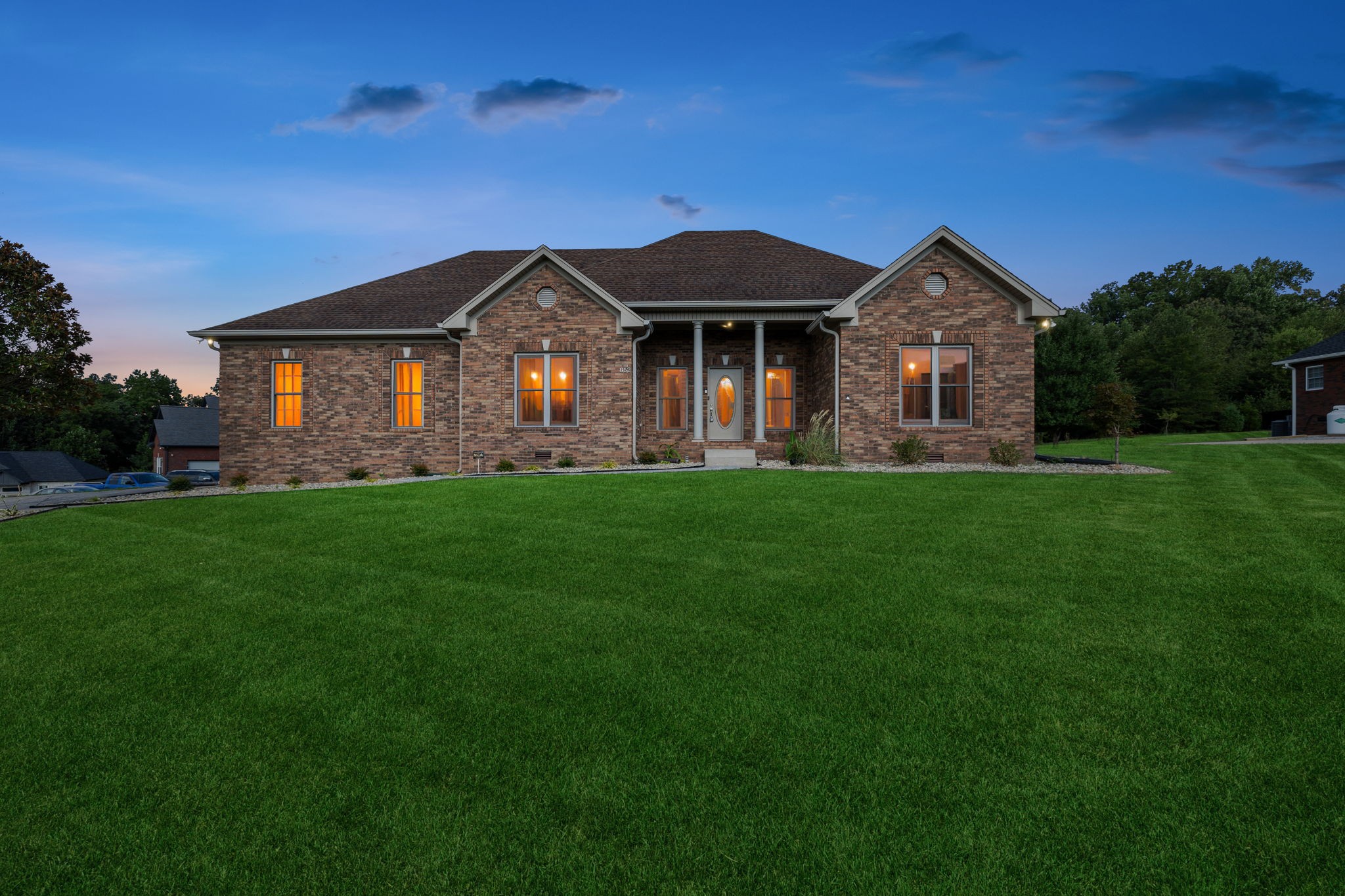 852 Dixie Ln