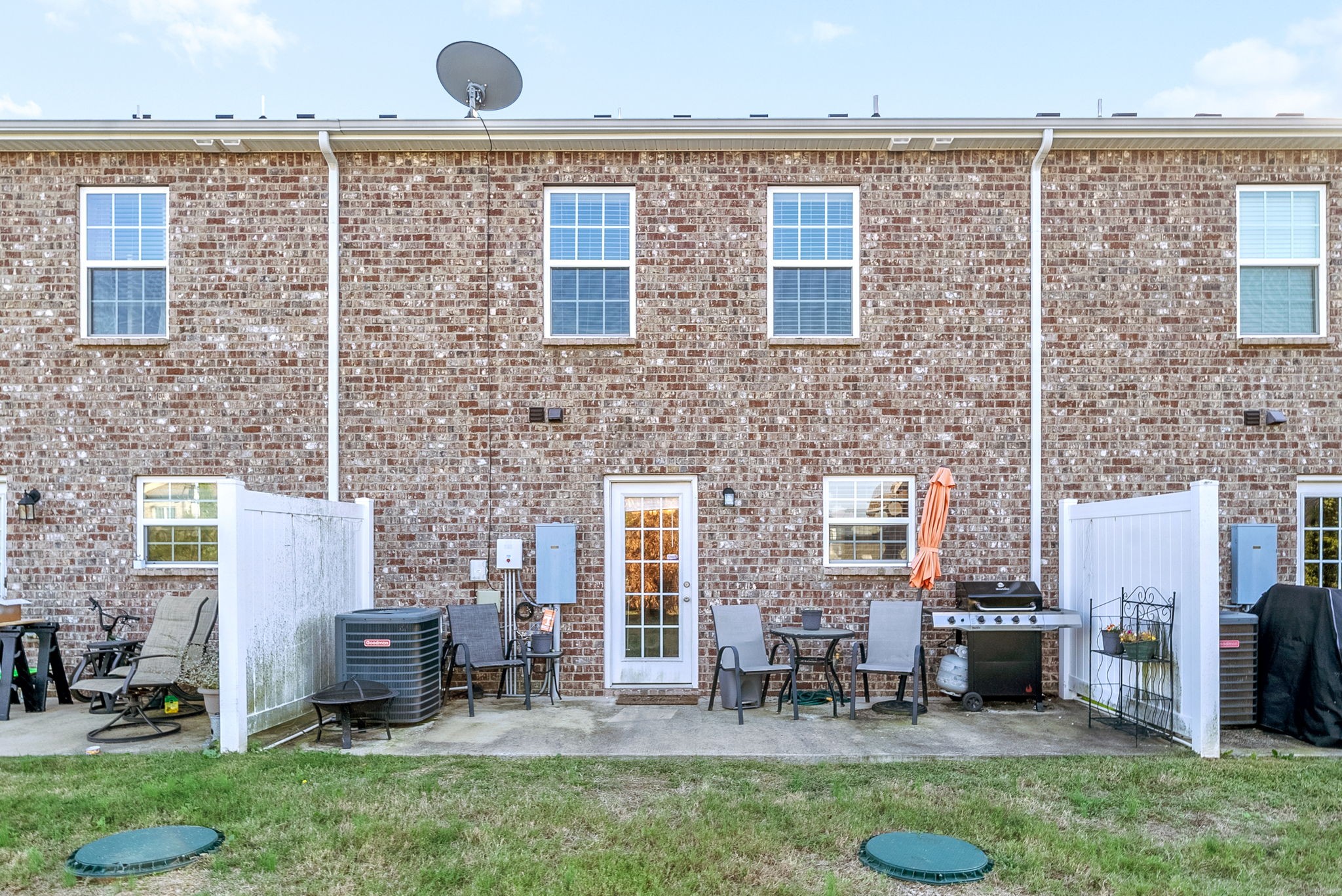 2047 Downstream Dr
