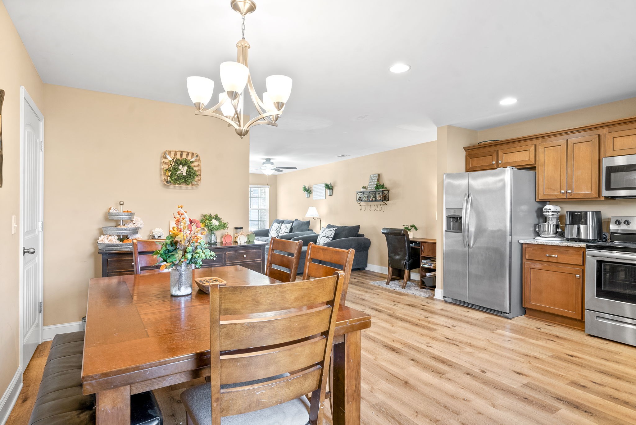2047 Downstream Dr