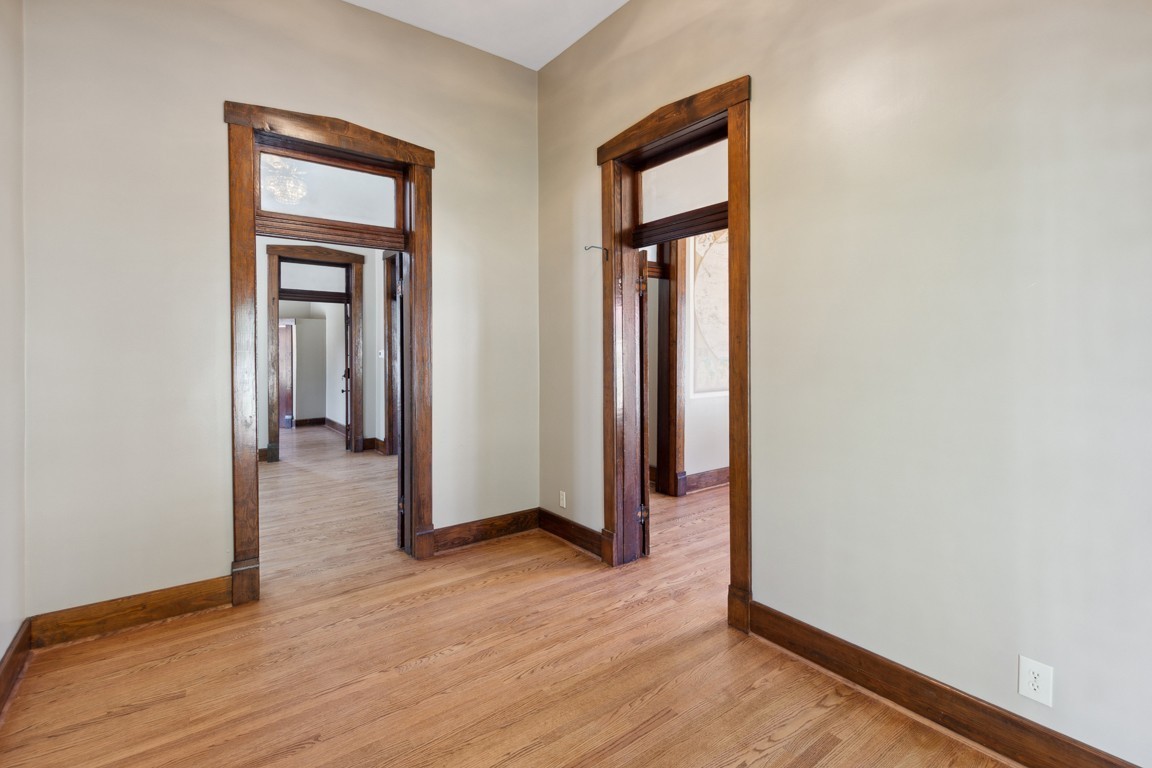 308 N Main St