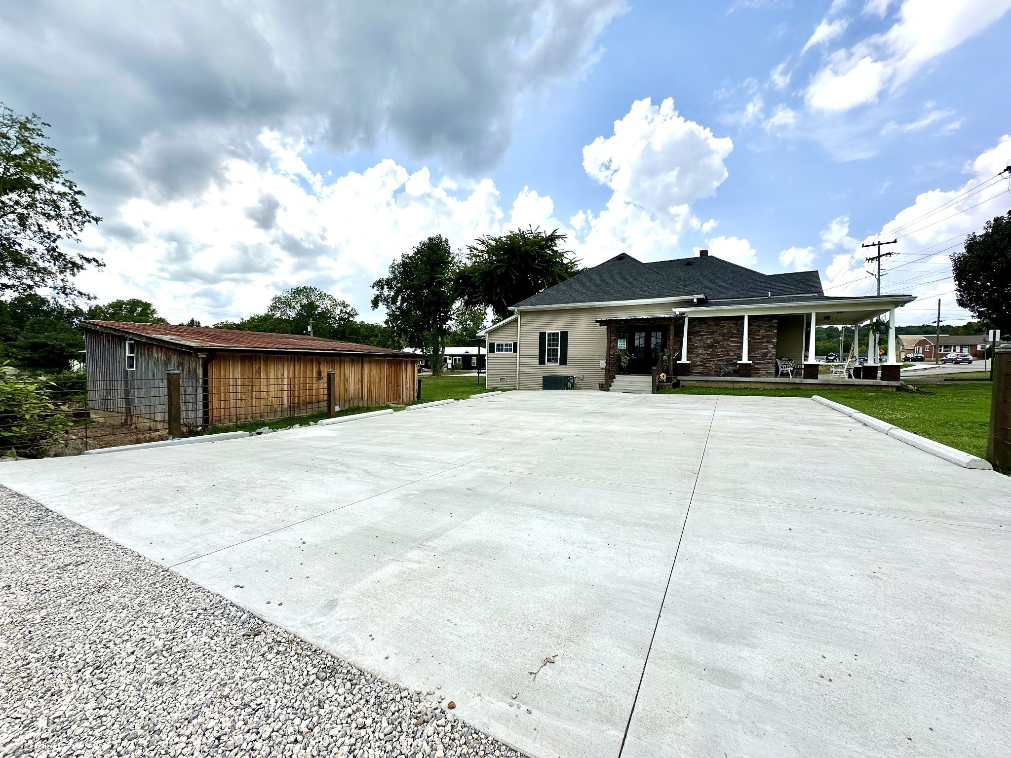 308 N Main St