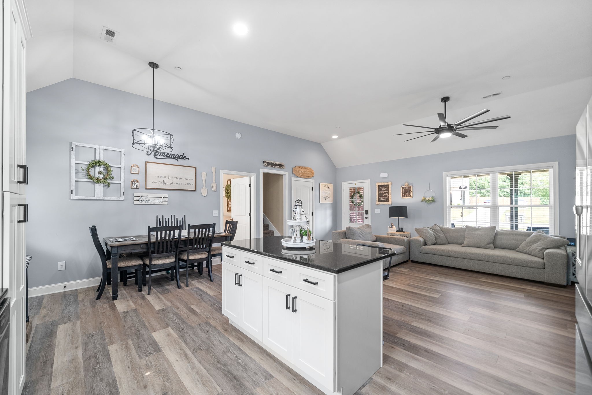 1240 Everwood Dr