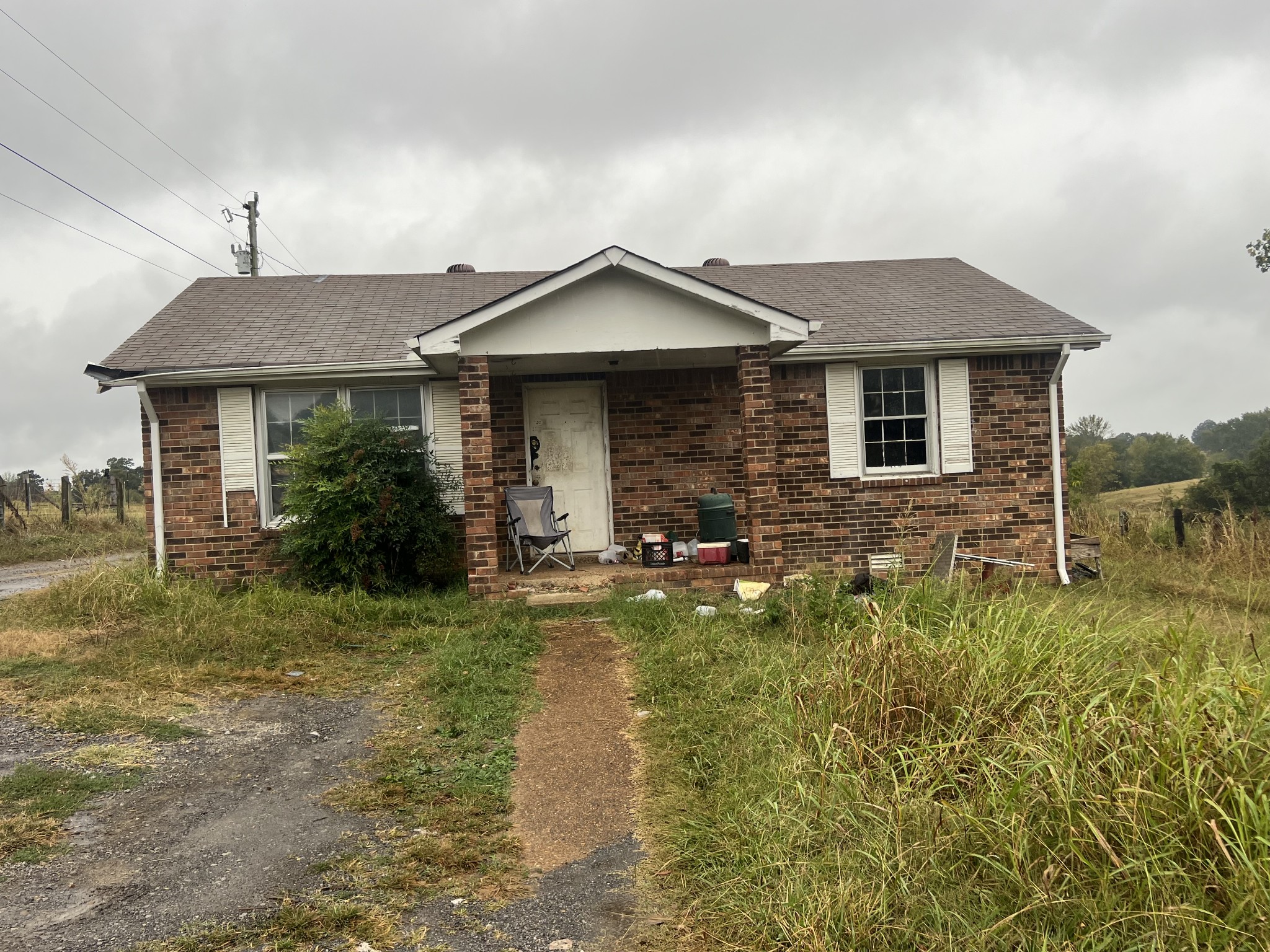1052 Westside Rd