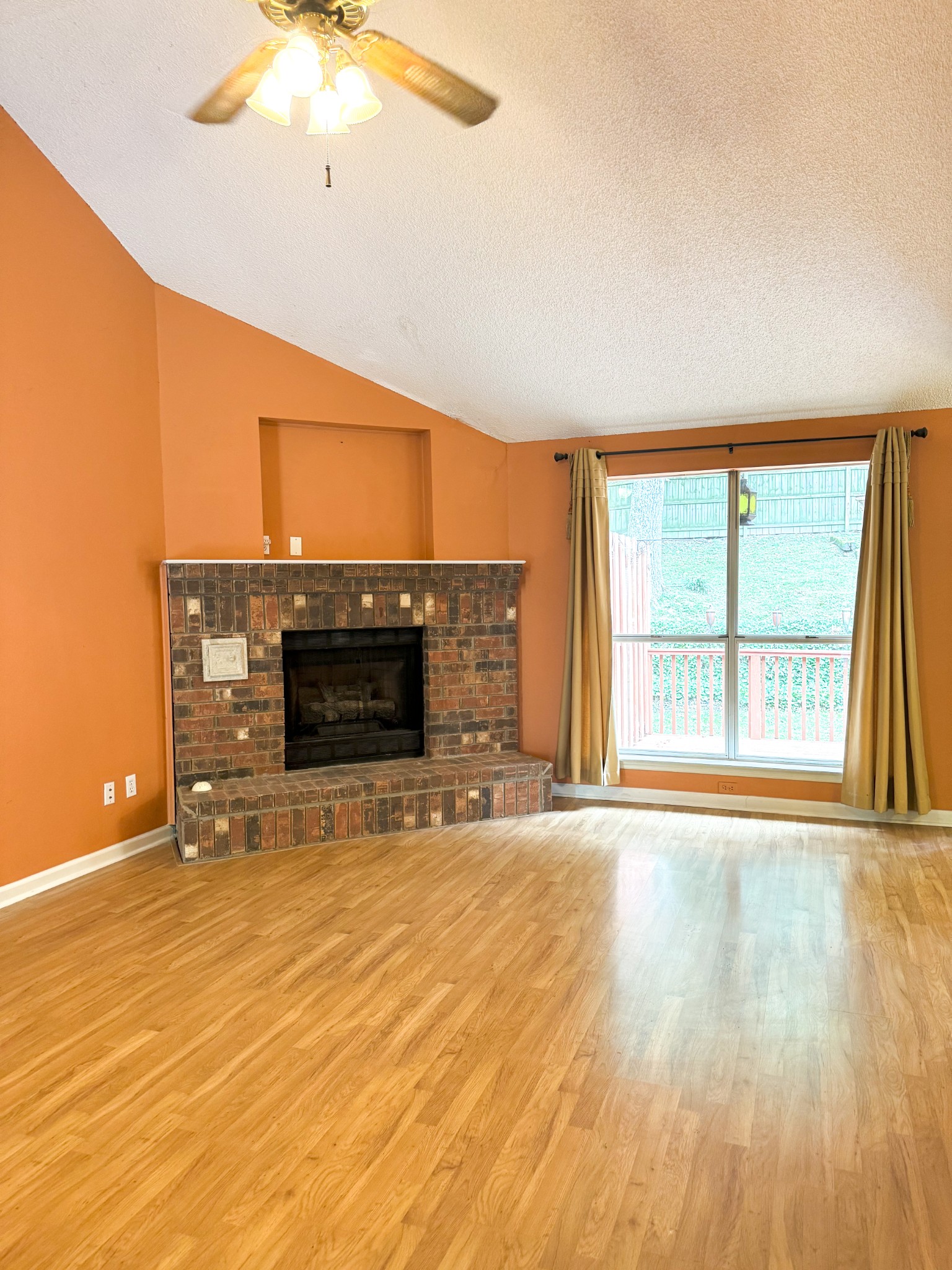 1153 Jacksons View Rd