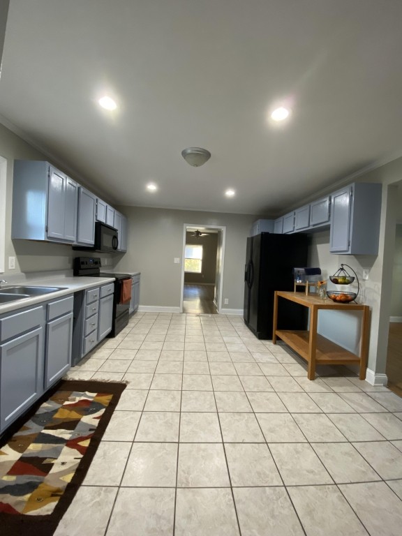 4837 Mickle Ln