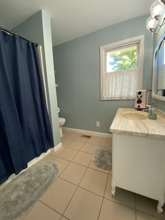 4837 Mickle Ln