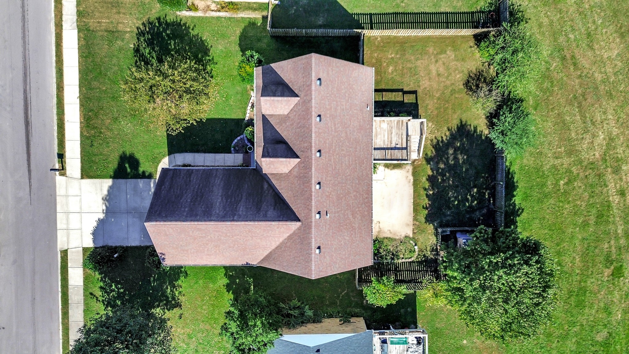 1604 Solitude Ct