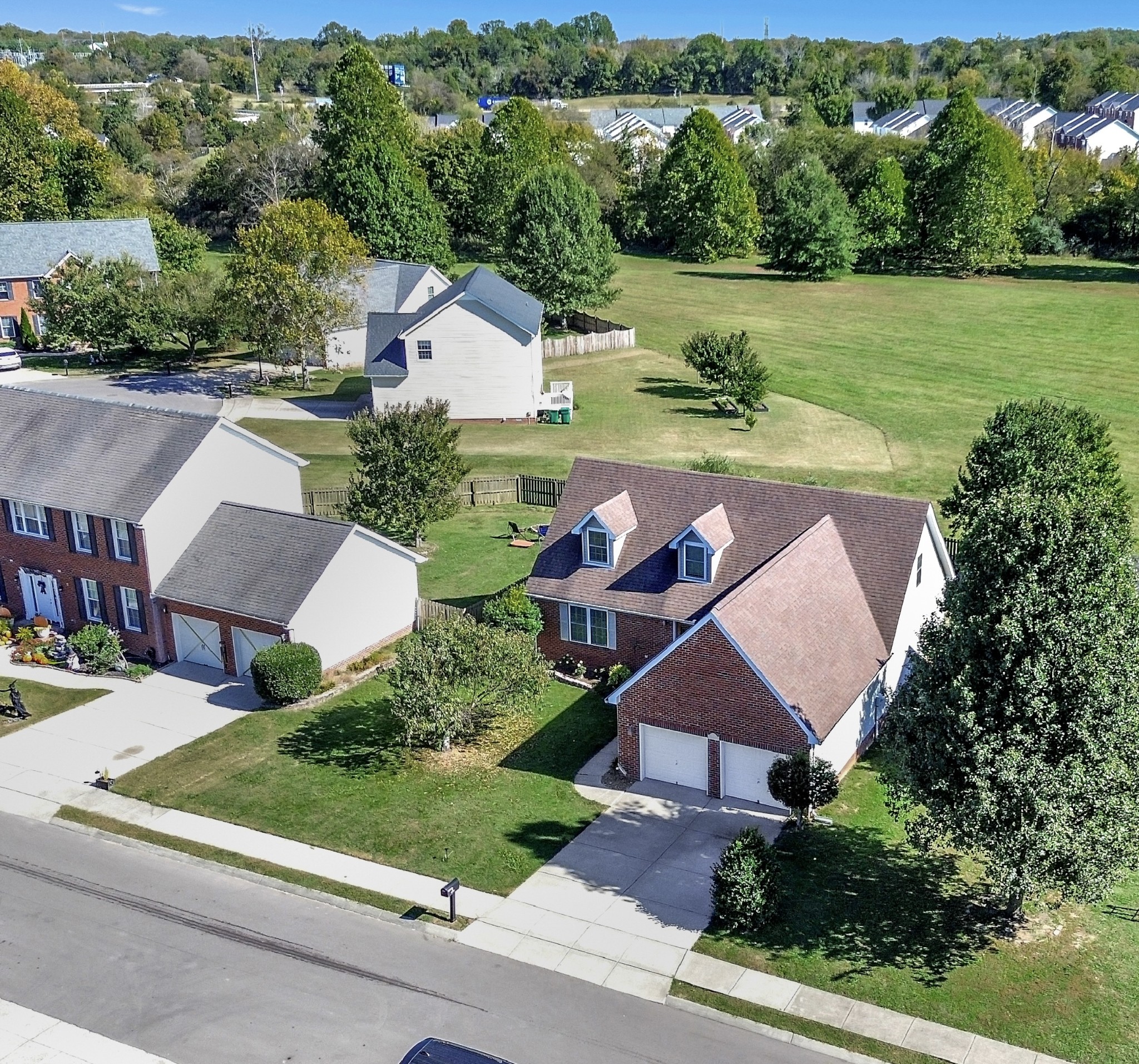 1604 Solitude Ct