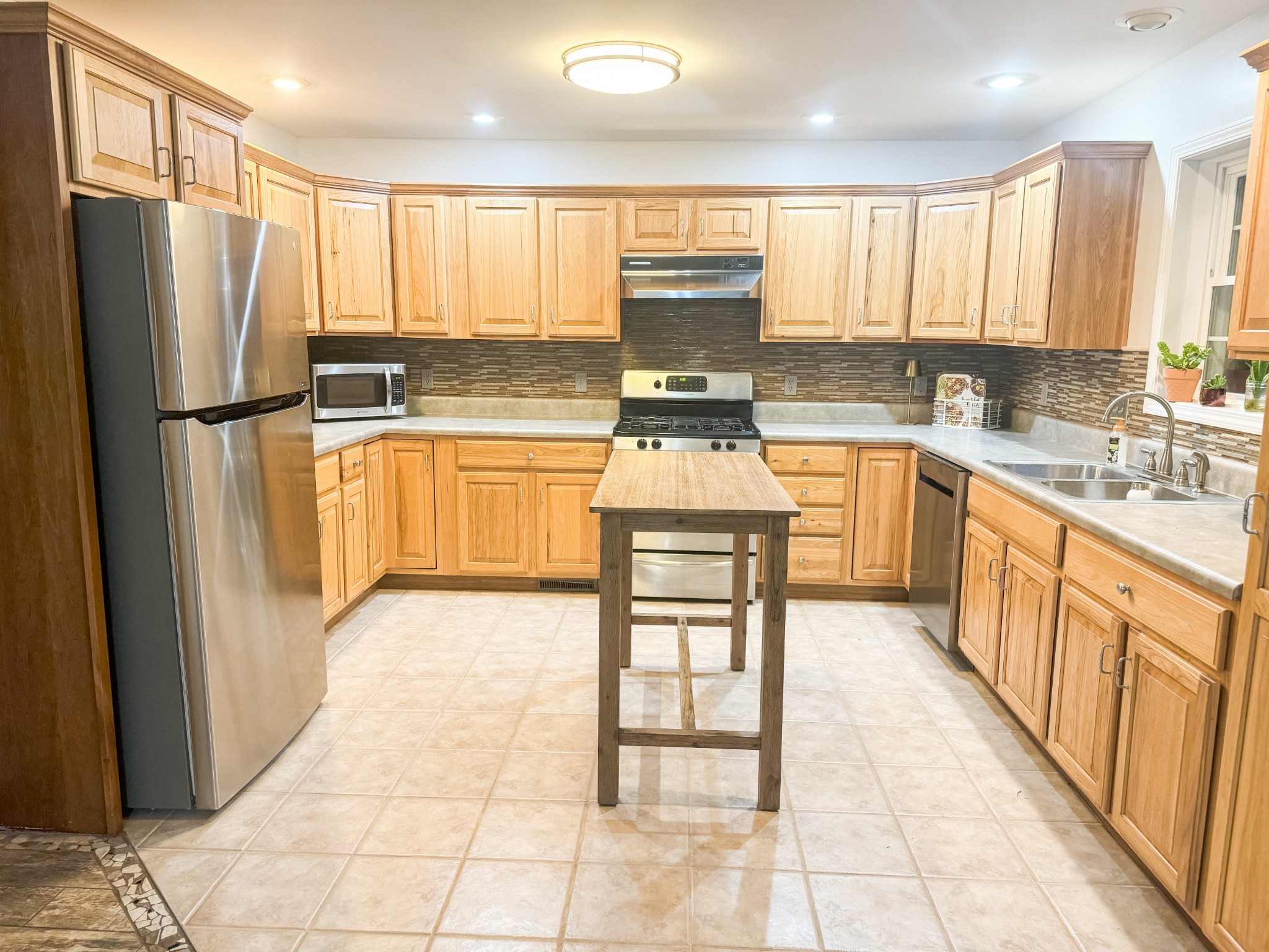 1604 Solitude Ct