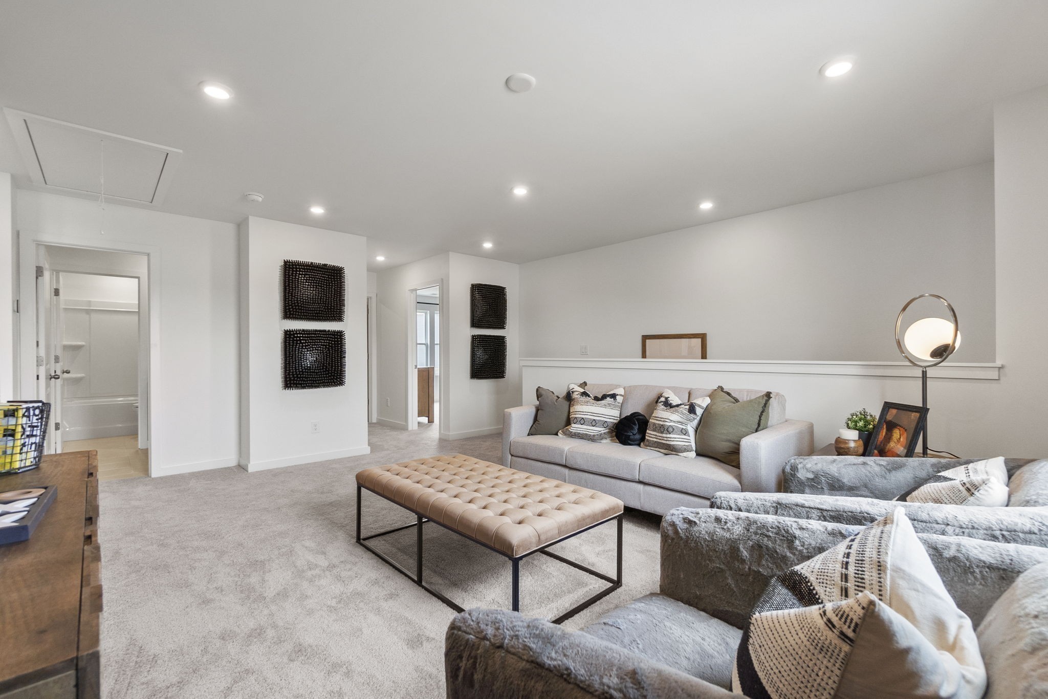 1275 Daphne Dr