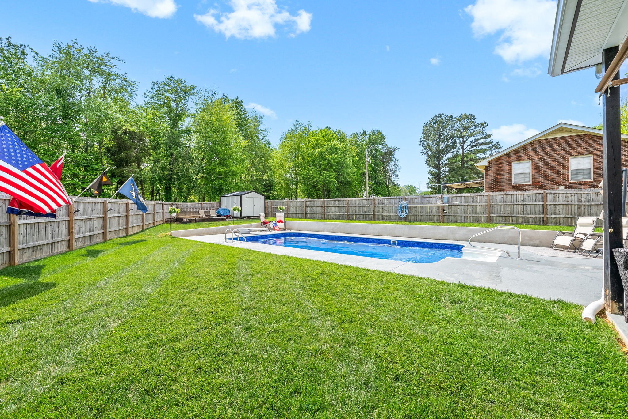 7143 Highway 41A