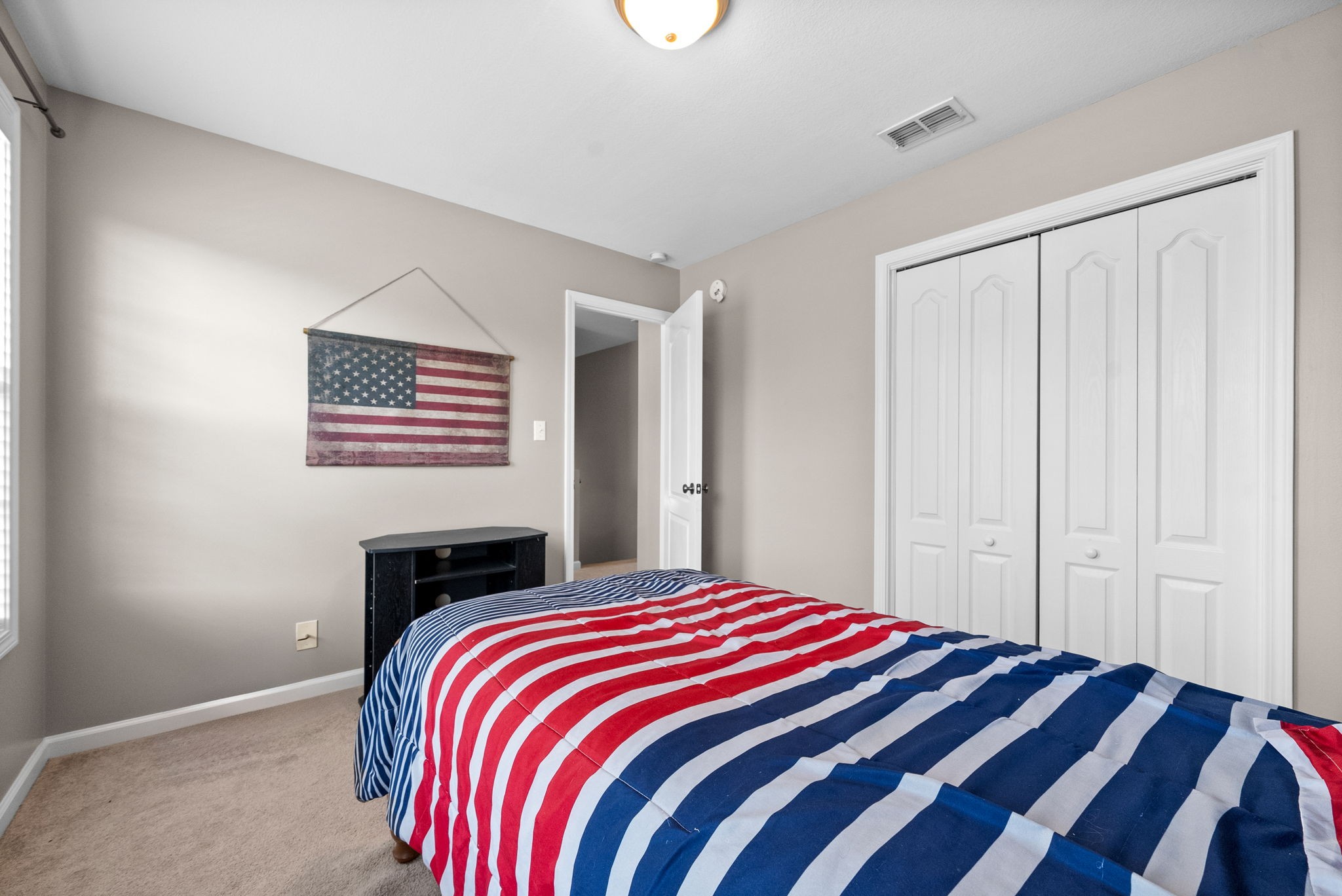 3144 Holly Pt