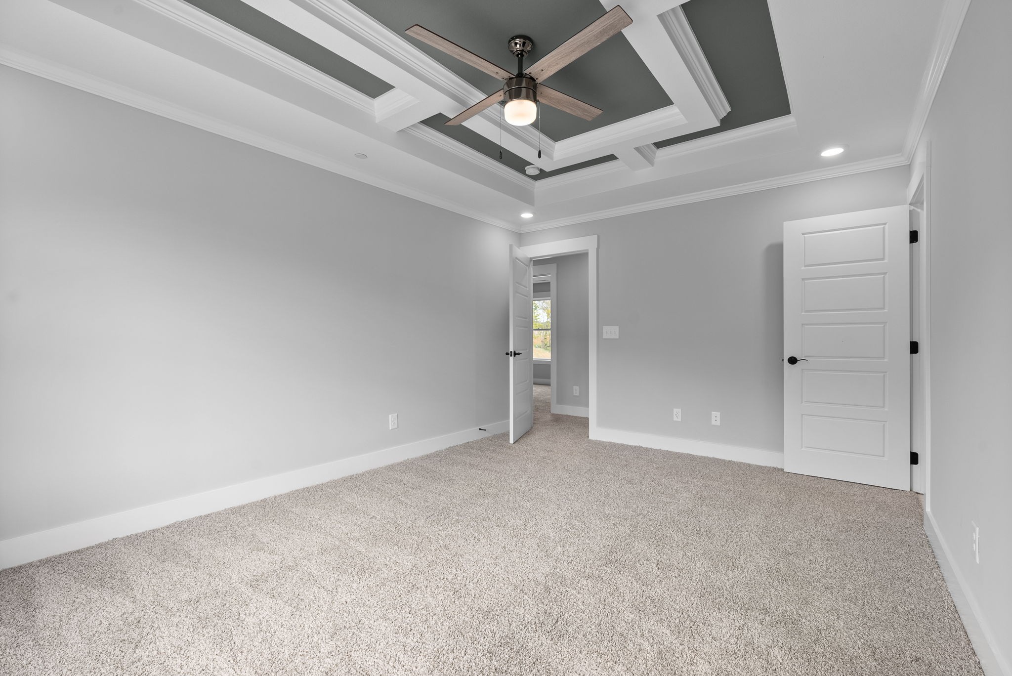 1060 Fox Dr