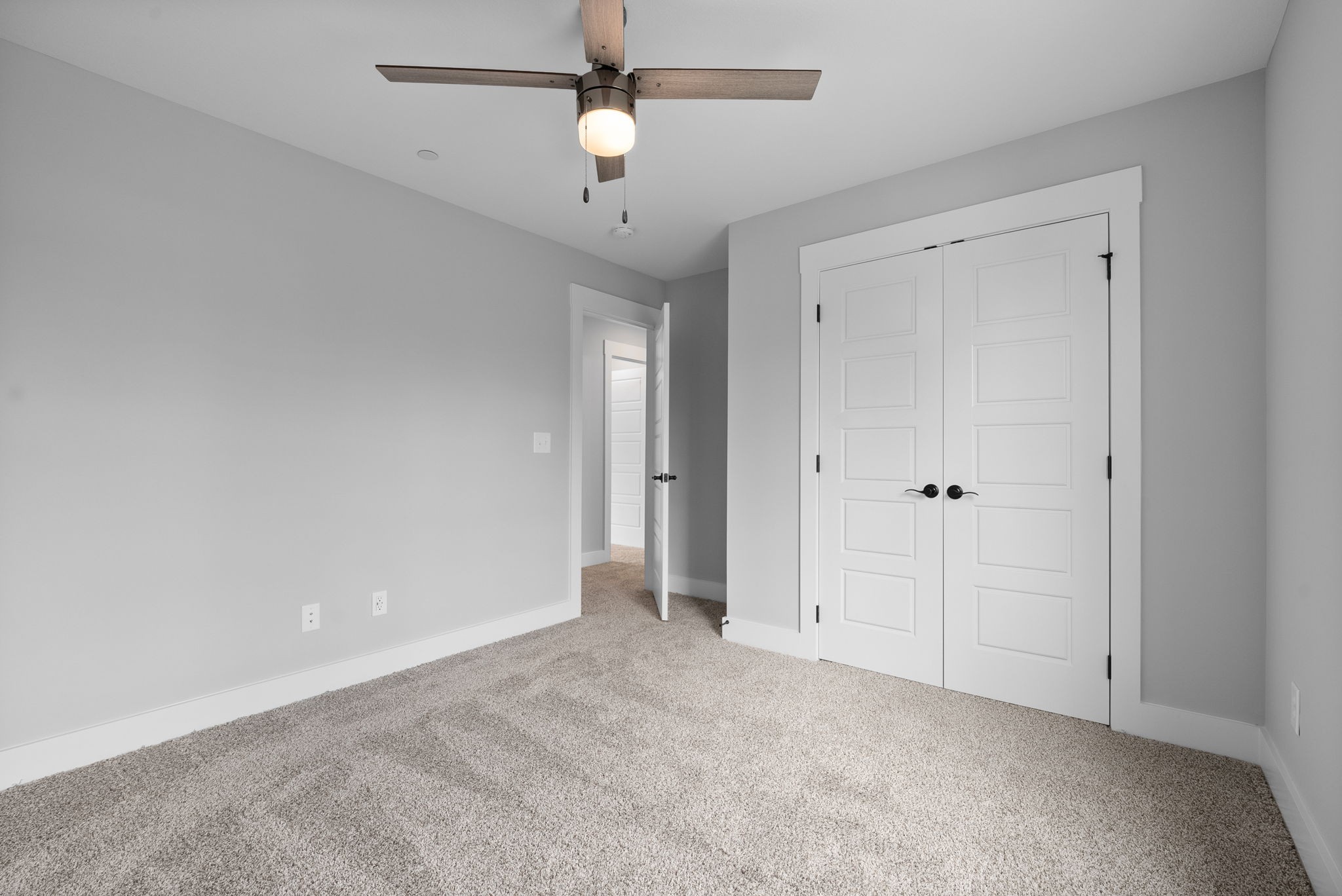 1060 Fox Dr