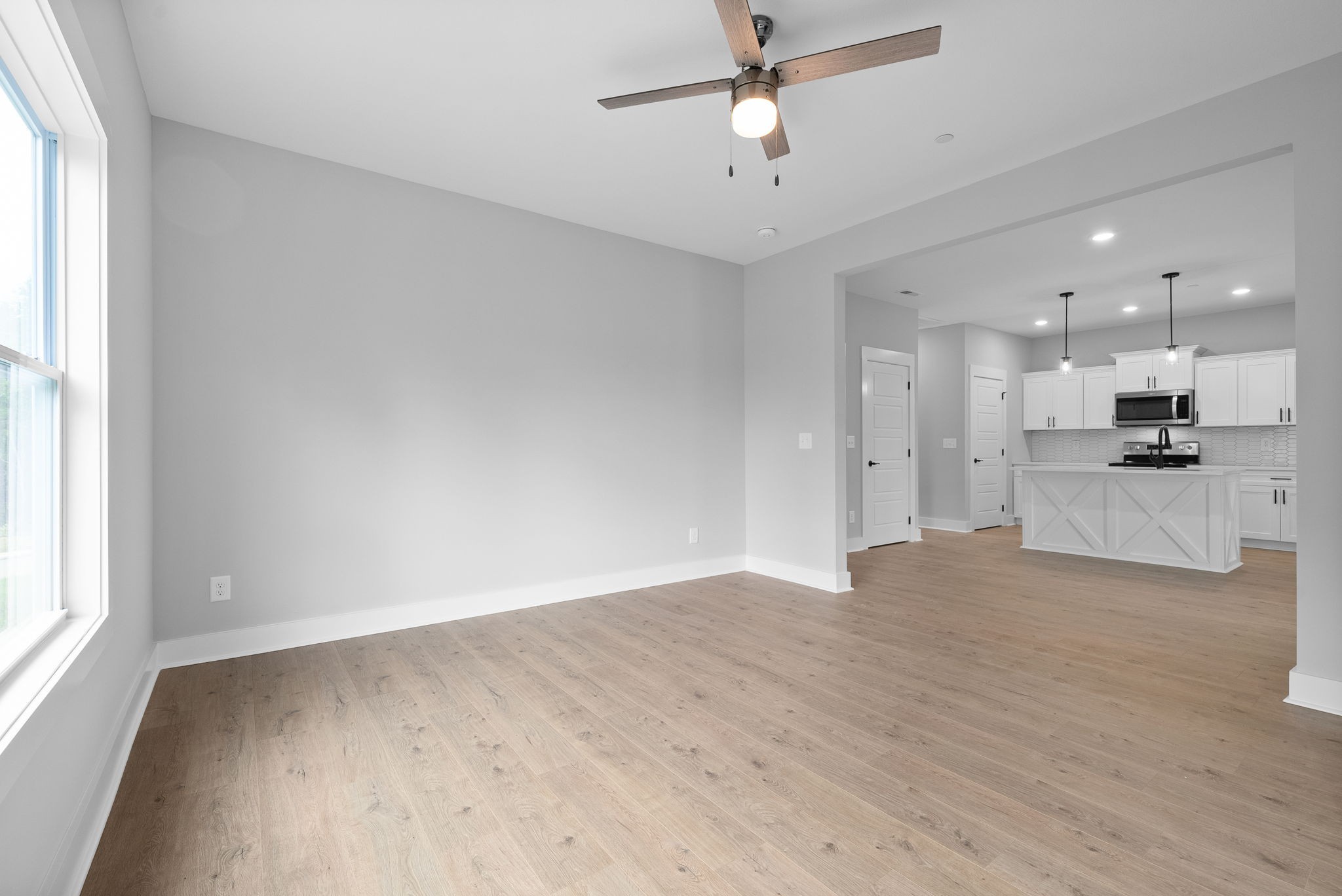 1060 Fox Dr