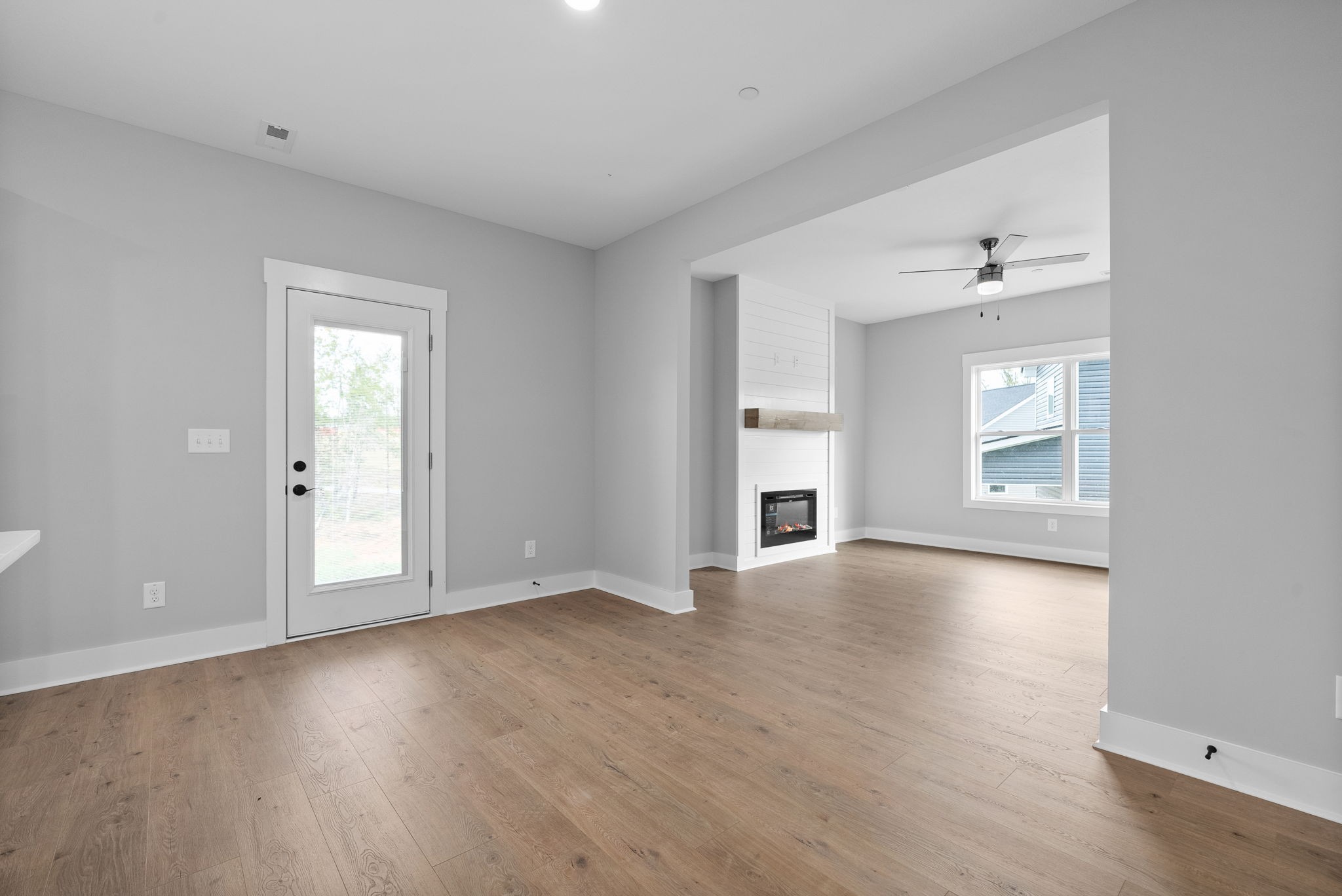 1060 Fox Dr