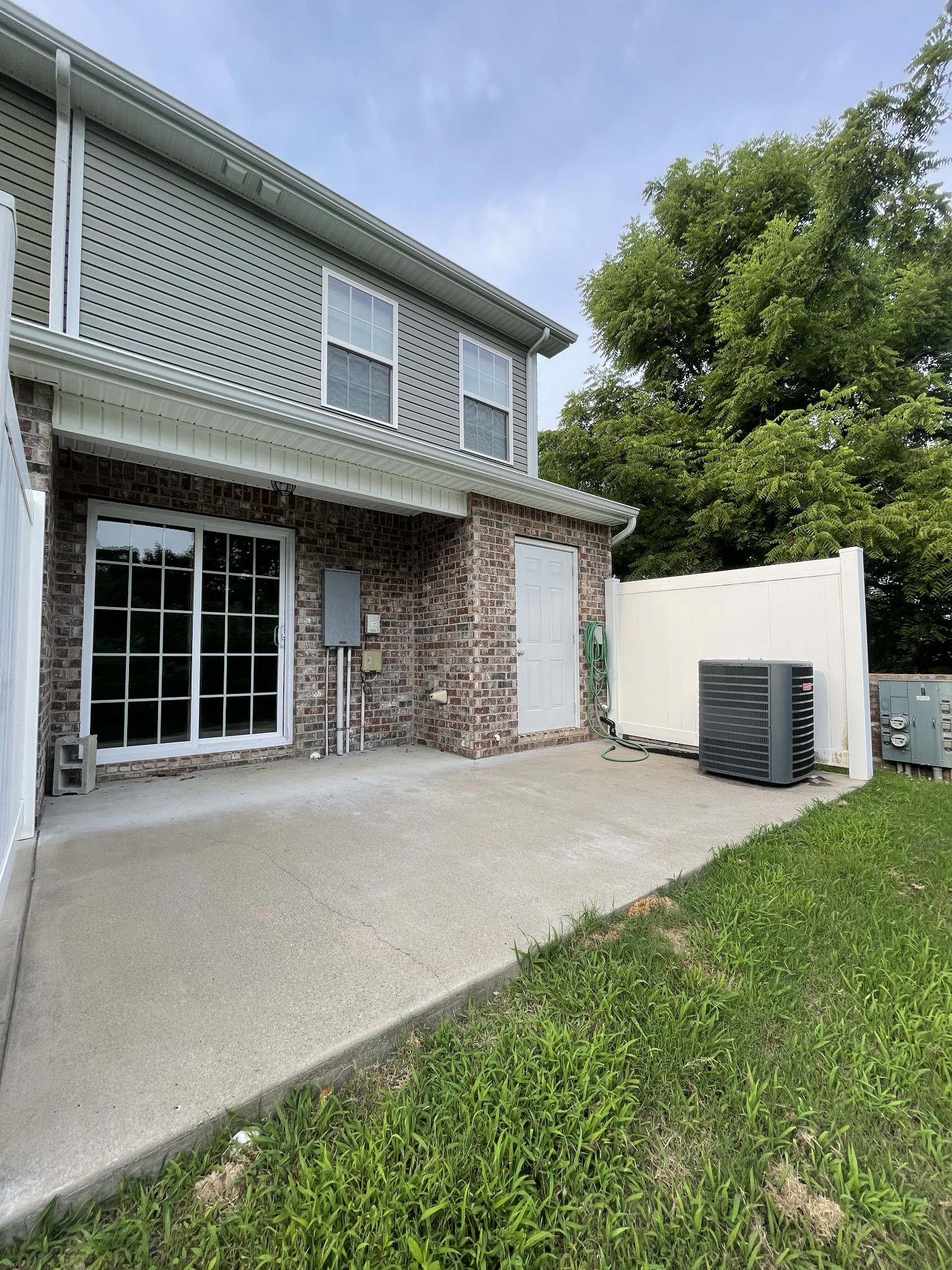 2072 Downstream Dr