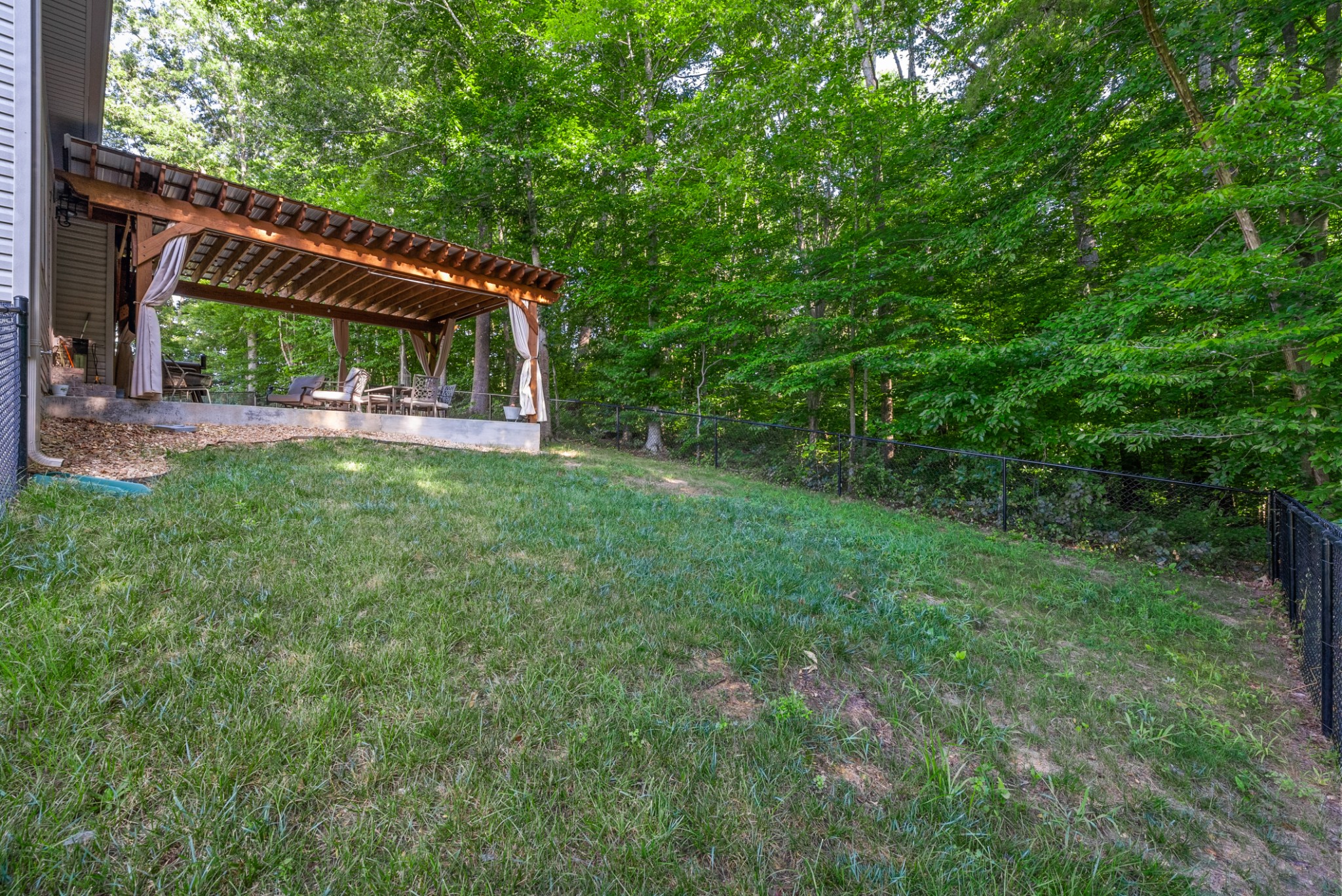 3294 Dabney Ln