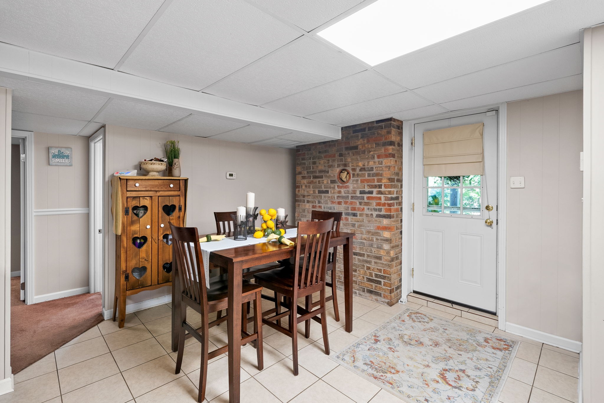 1001 Issac Clifton Rd