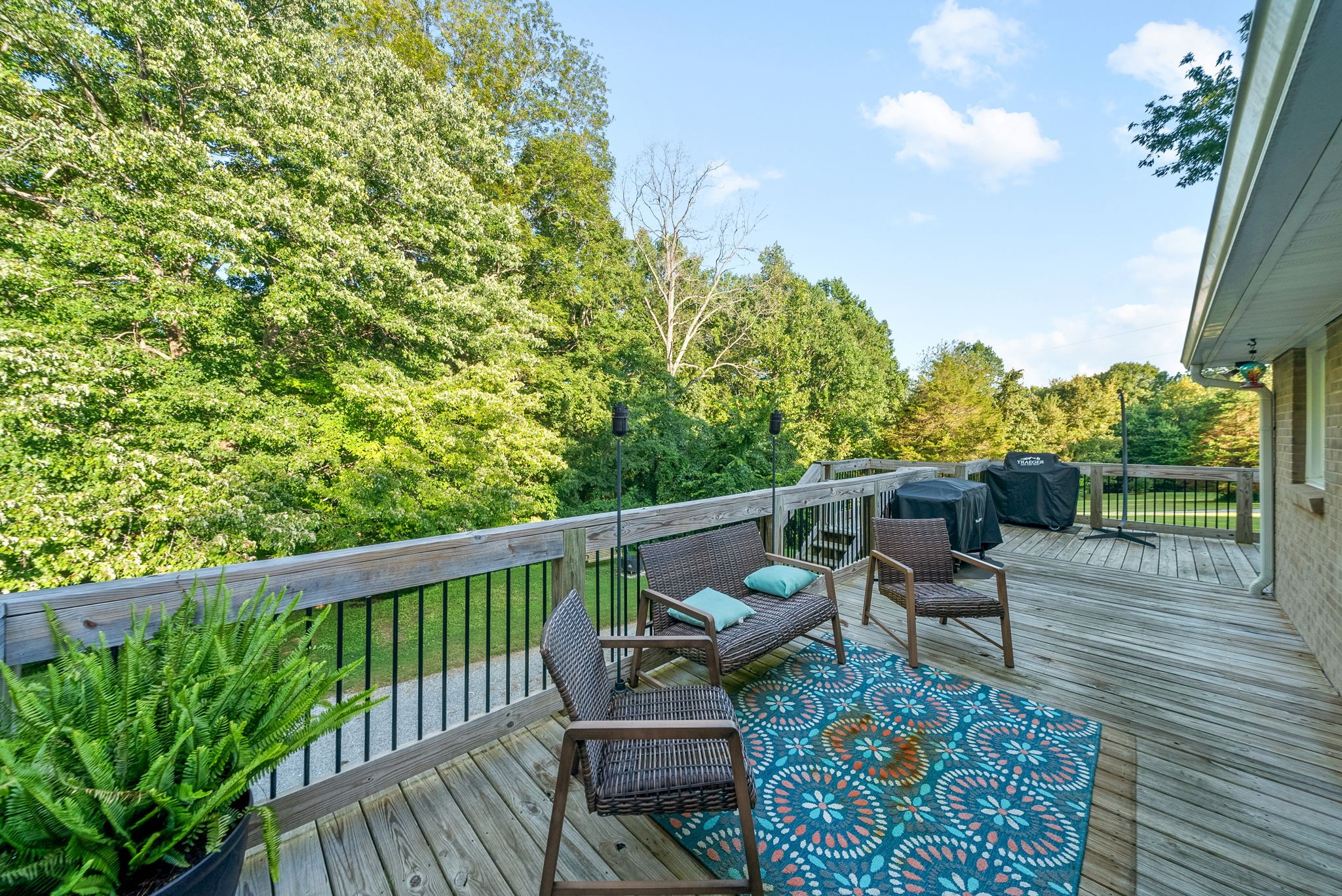 1001 Issac Clifton Rd