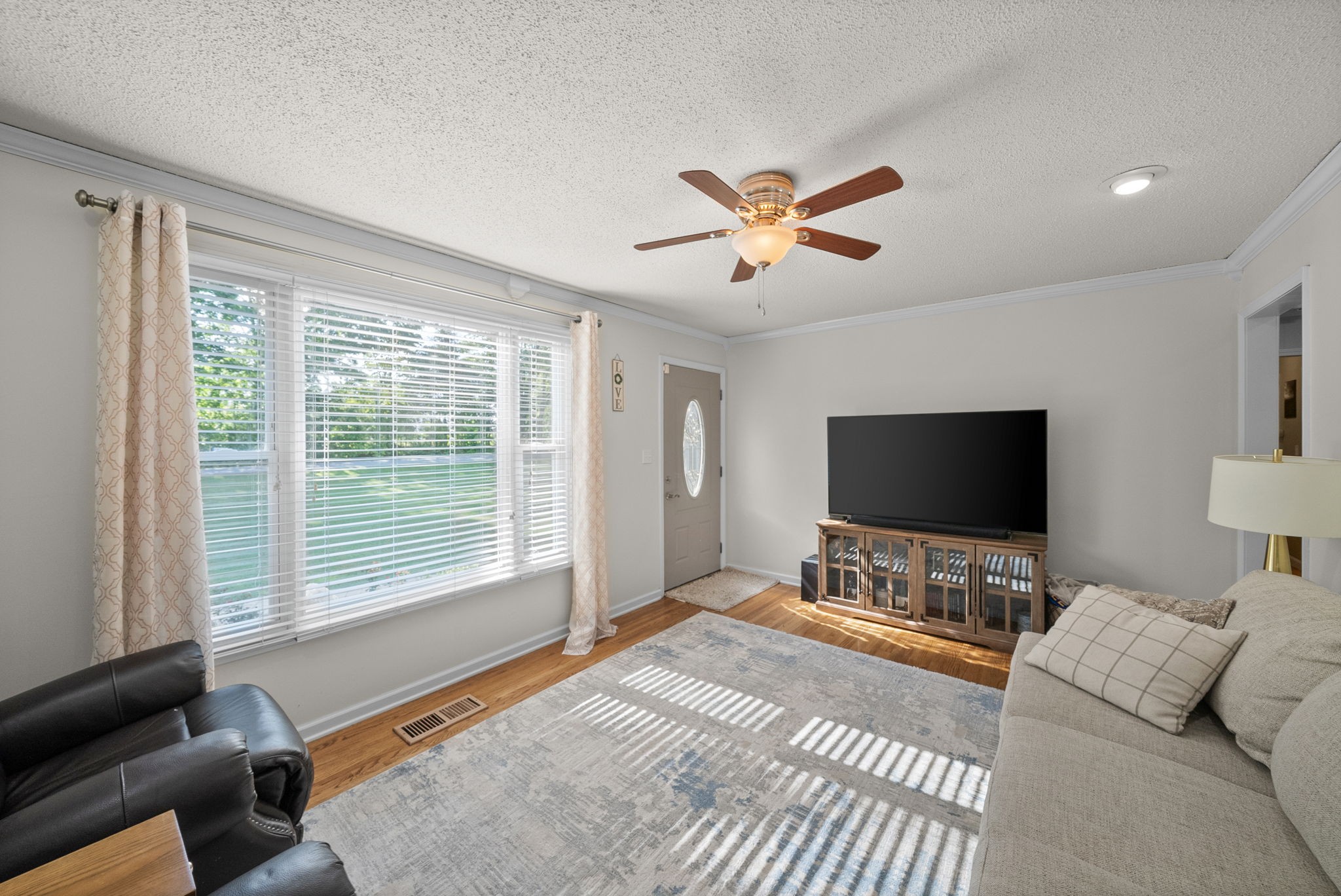 1001 Issac Clifton Rd