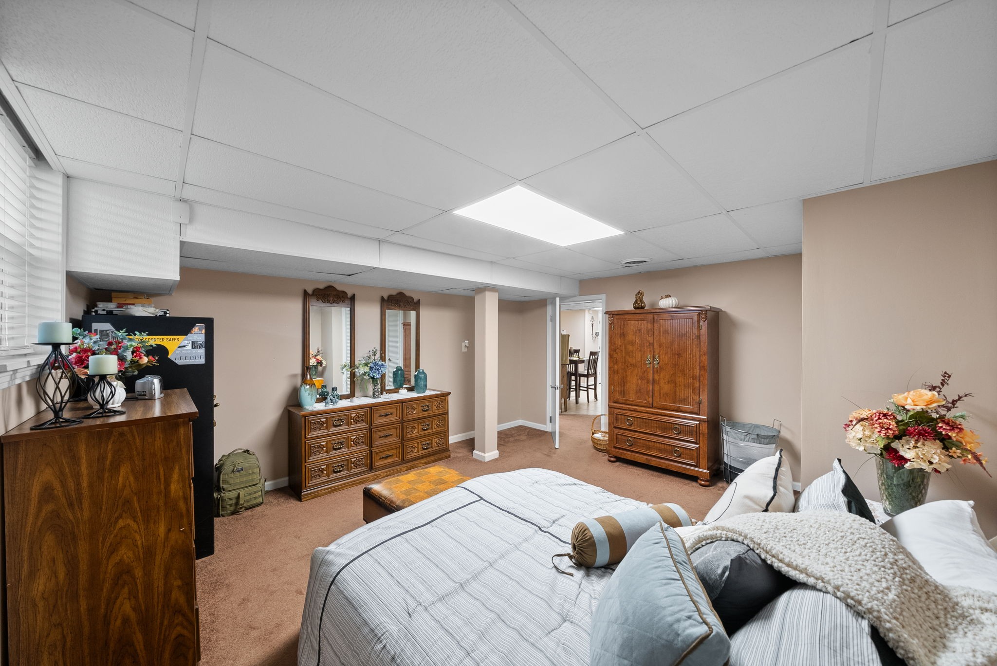 1001 Issac Clifton Rd