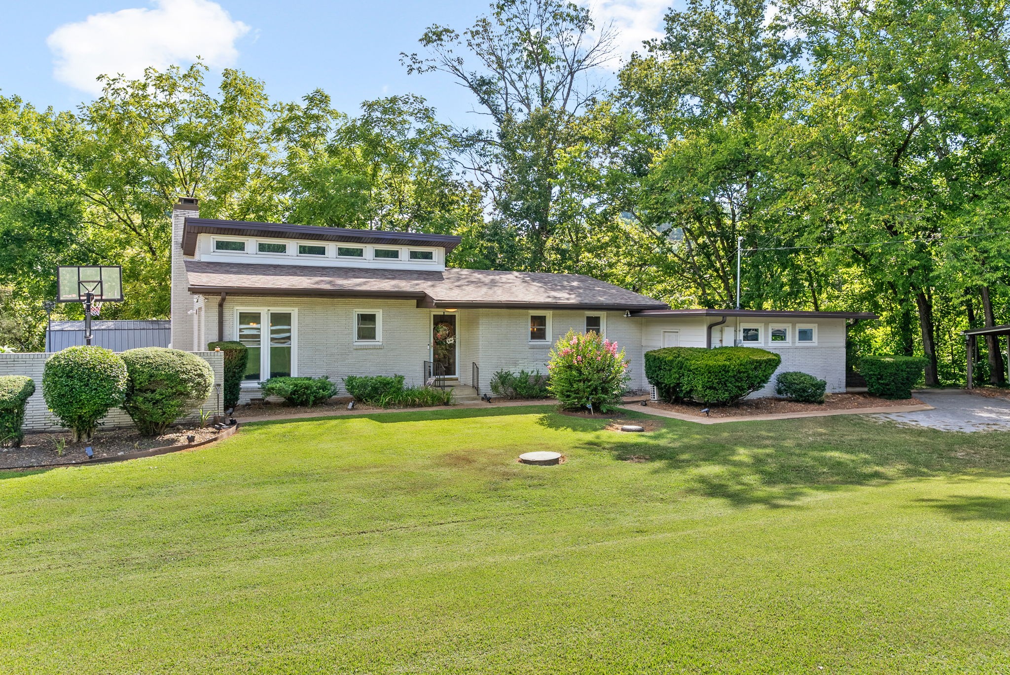 4944 Whites Creek Pike