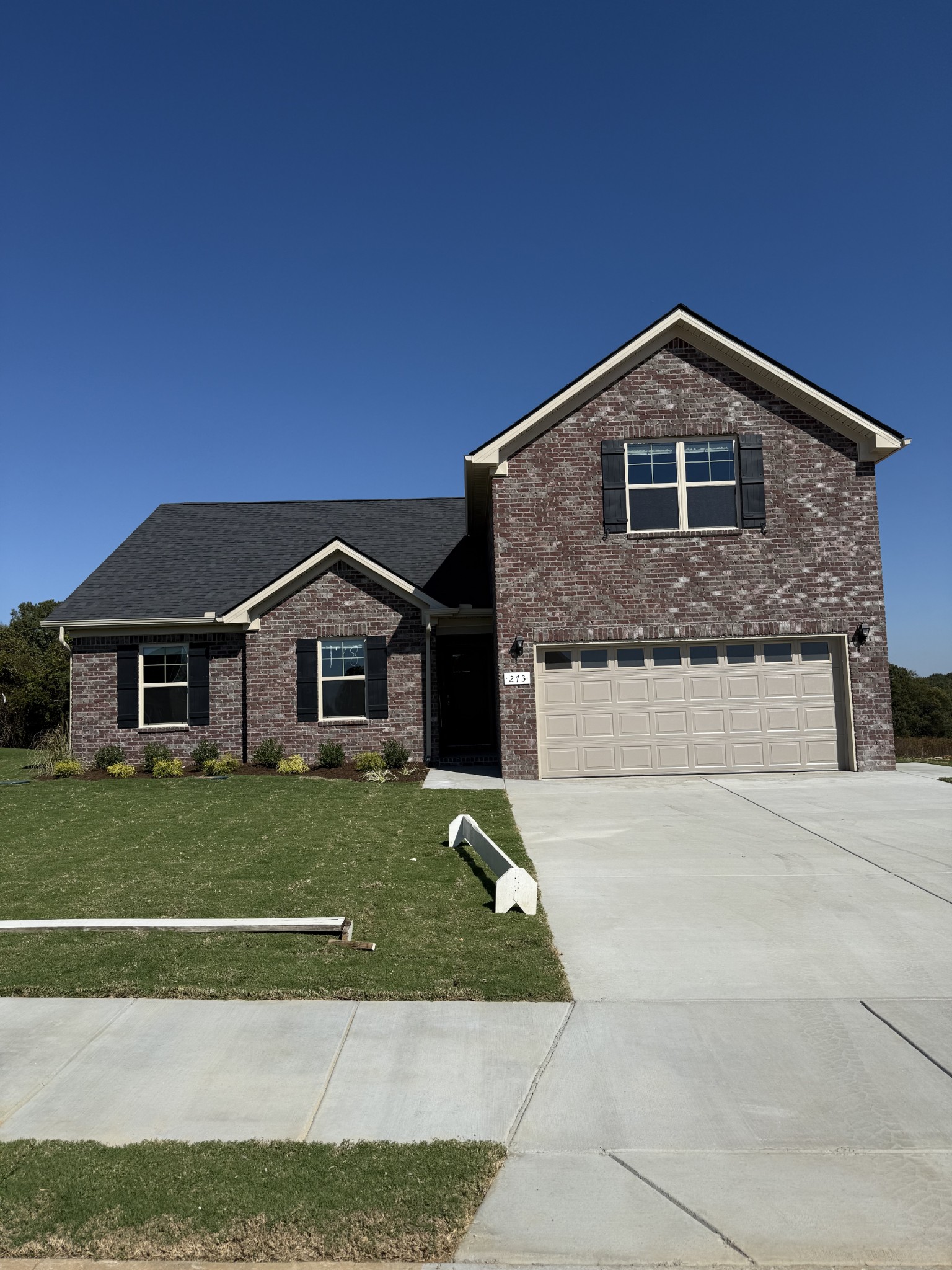 273 Streamflow Drive